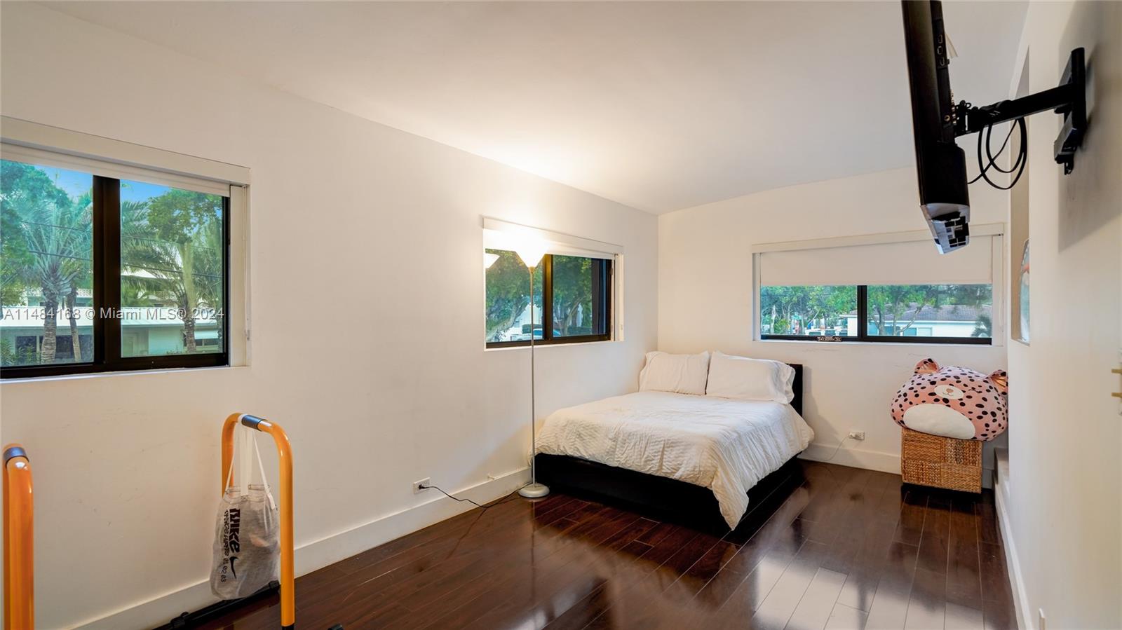 12950 Auralia Road, North Miami, Florida 33181, 4 Bedrooms Bedrooms, ,3 BathroomsBathrooms,Residential,For Sale,12950 Auralia Road,A11484168