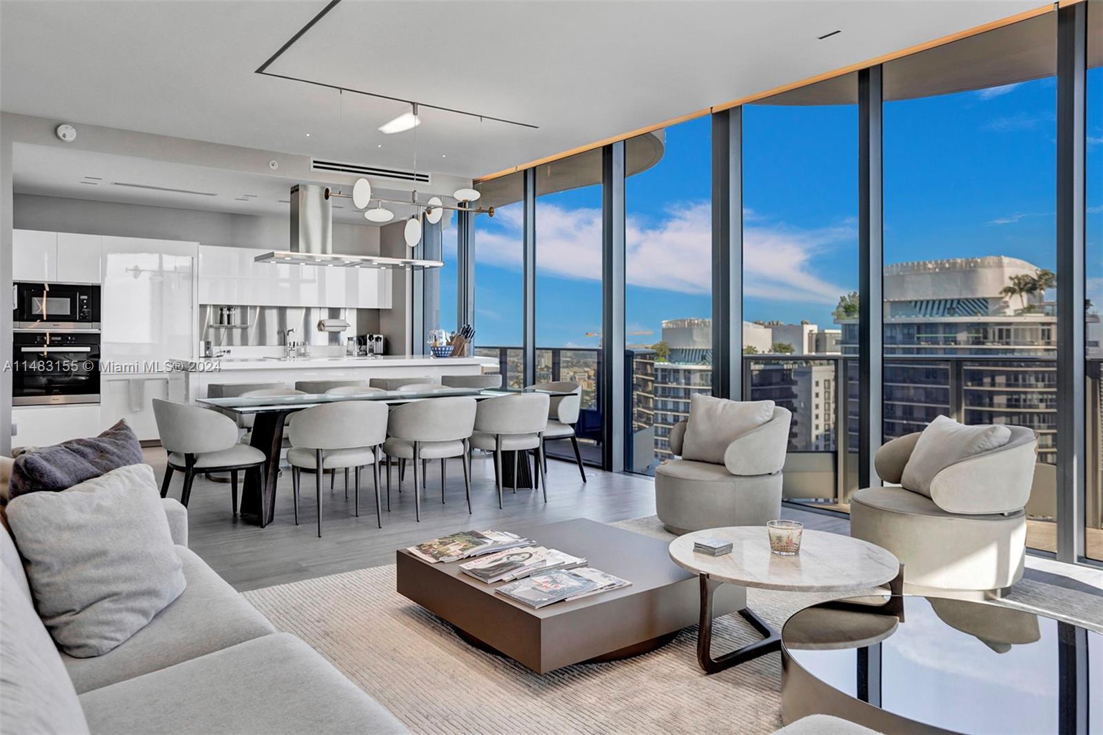 1000 Brickell Plz PH5208, Miami, Florida 33131, 3 Bedrooms Bedrooms, ,3 BathroomsBathrooms,Residential,For Sale,1000 Brickell Plz PH5208,A11483155