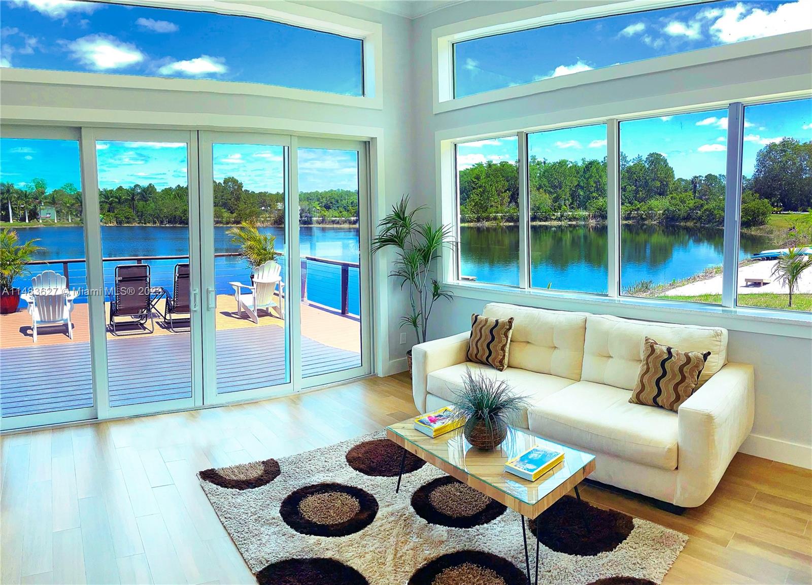 Guest House Living Room