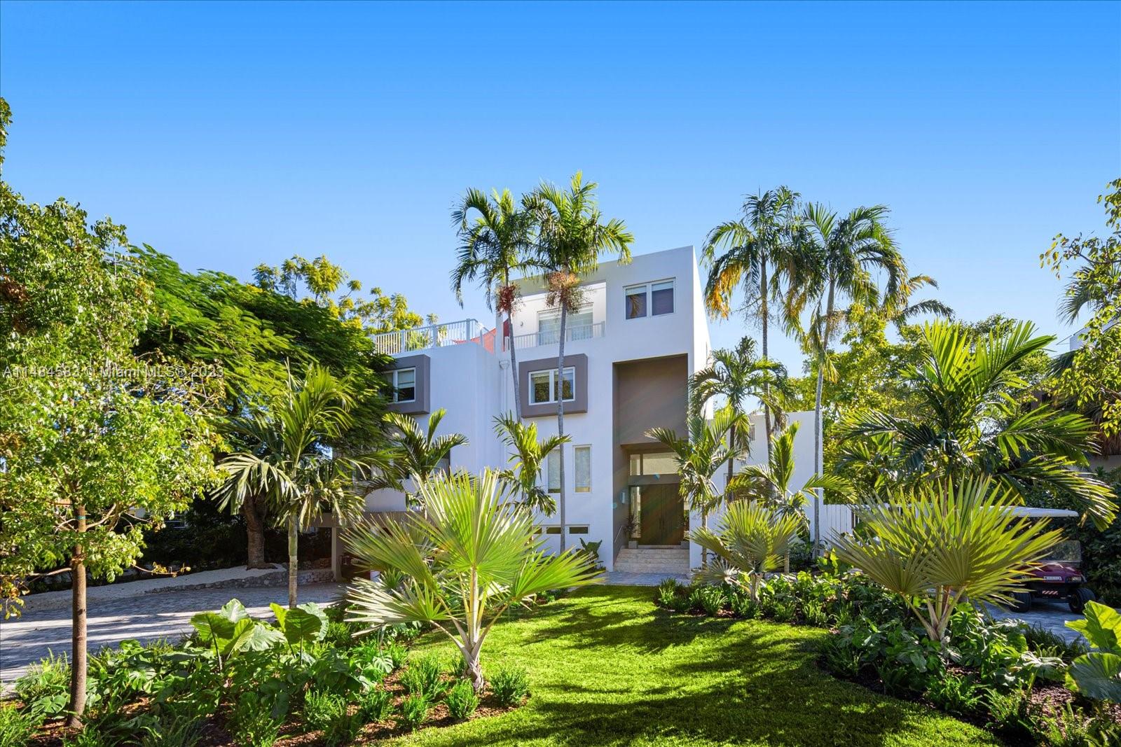 475 Harbor Dr, Key Biscayne, FL, 33149 United States, 6 Bedrooms Bedrooms, ,6 BathroomsBathrooms,Residential,For Sale,Harbor Dr,A11484583
