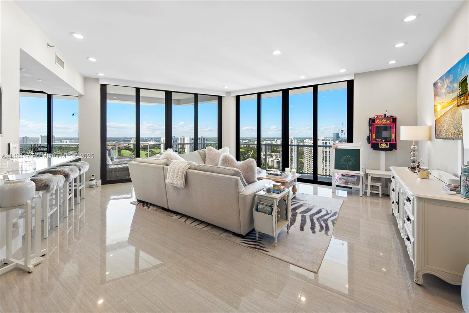 20281 Country Club Dr, Aventura, FL, 33180 United States, 4 Bedrooms Bedrooms, ,3 BathroomsBathrooms,Residential,For Sale,Country Club Dr,A11484473