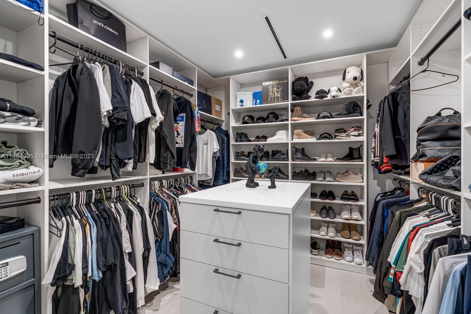 Closet