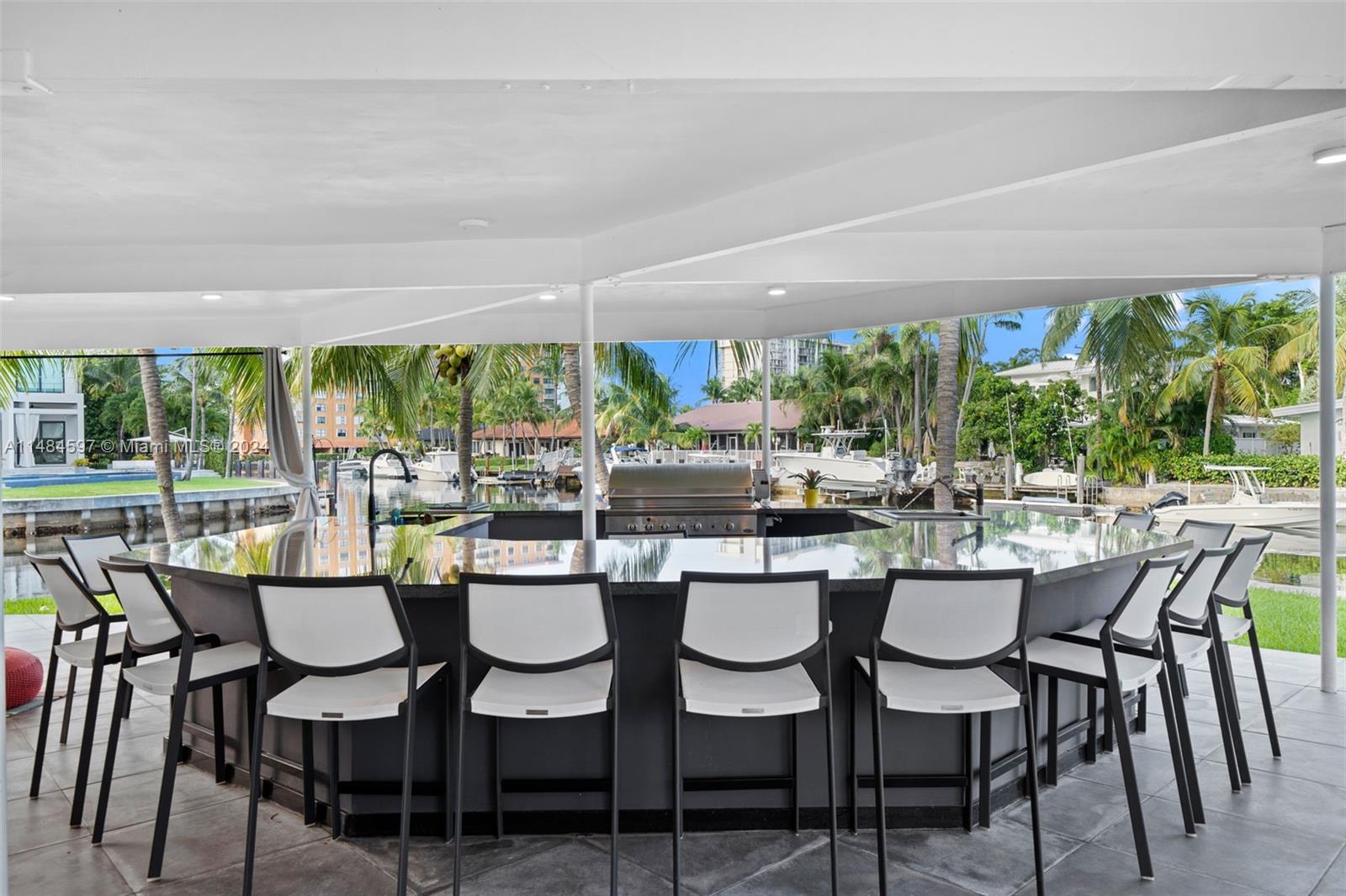 2415 Magnolia Dr, North Miami, Florida 33181, 6 Bedrooms Bedrooms, ,4 BathroomsBathrooms,Residential,For Sale,2415 Magnolia Dr,A11484597