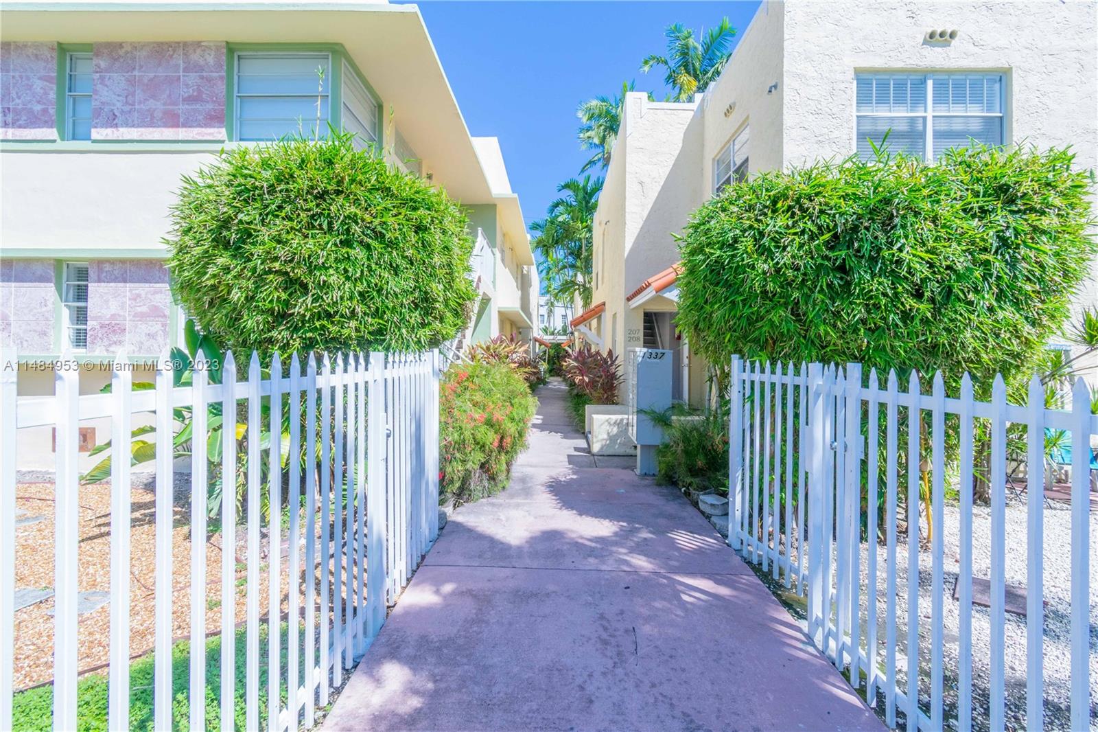 1337 Euclid Ave 207, Miami Beach, Florida 33139, 1 Bedroom Bedrooms, ,1 BathroomBathrooms,Residential,For Sale,1337 Euclid Ave 207,A11484953