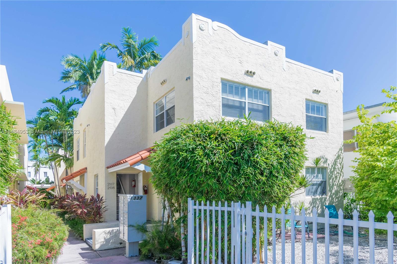 1337 Euclid Ave 207, Miami Beach, Florida 33139, 1 Bedroom Bedrooms, ,1 BathroomBathrooms,Residential,For Sale,1337 Euclid Ave 207,A11484953