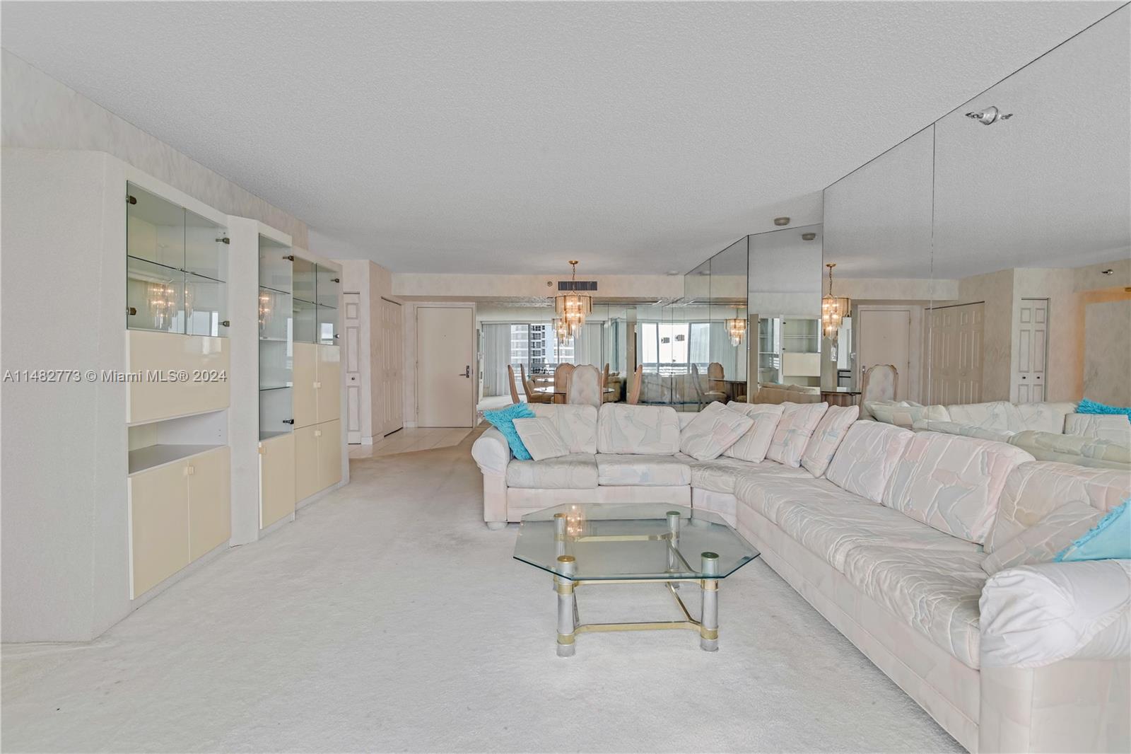 Dining Area at 
3530 Mystic Pointe Dr # 914
AVENTURA.