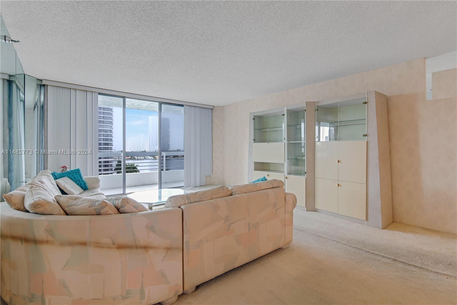 3530 Mystic Pointe Dr # 914
AVENTURA