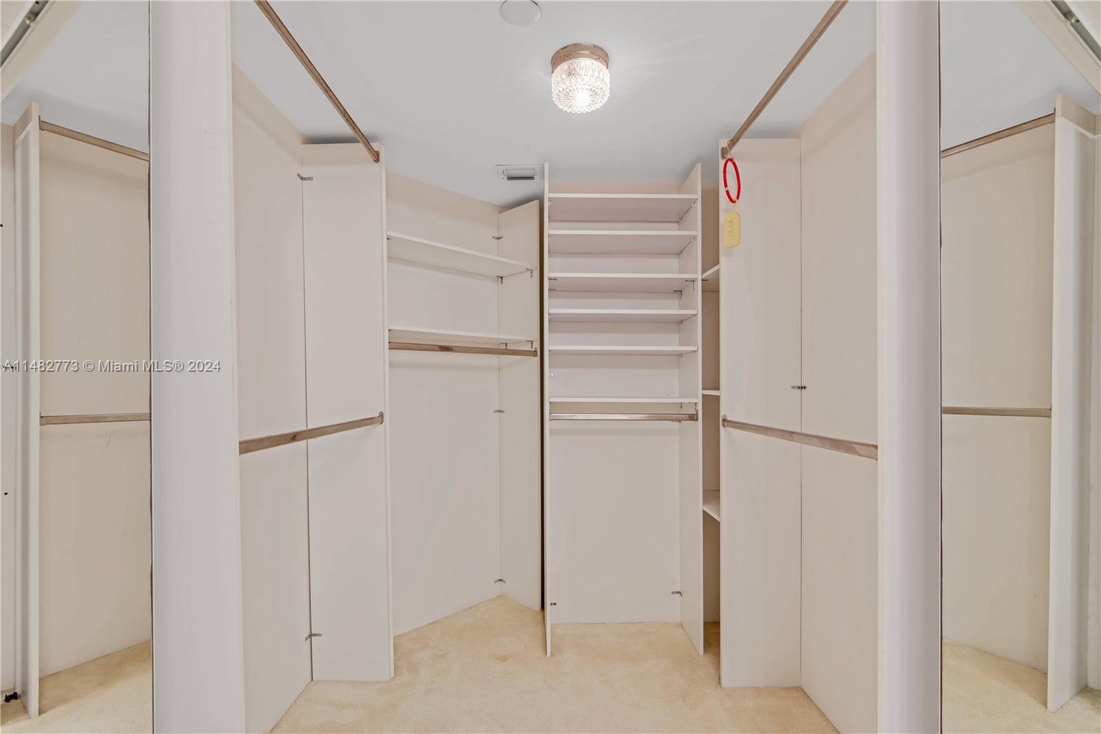 3530 Mystic Pointe Dr # 914
AVENTURA