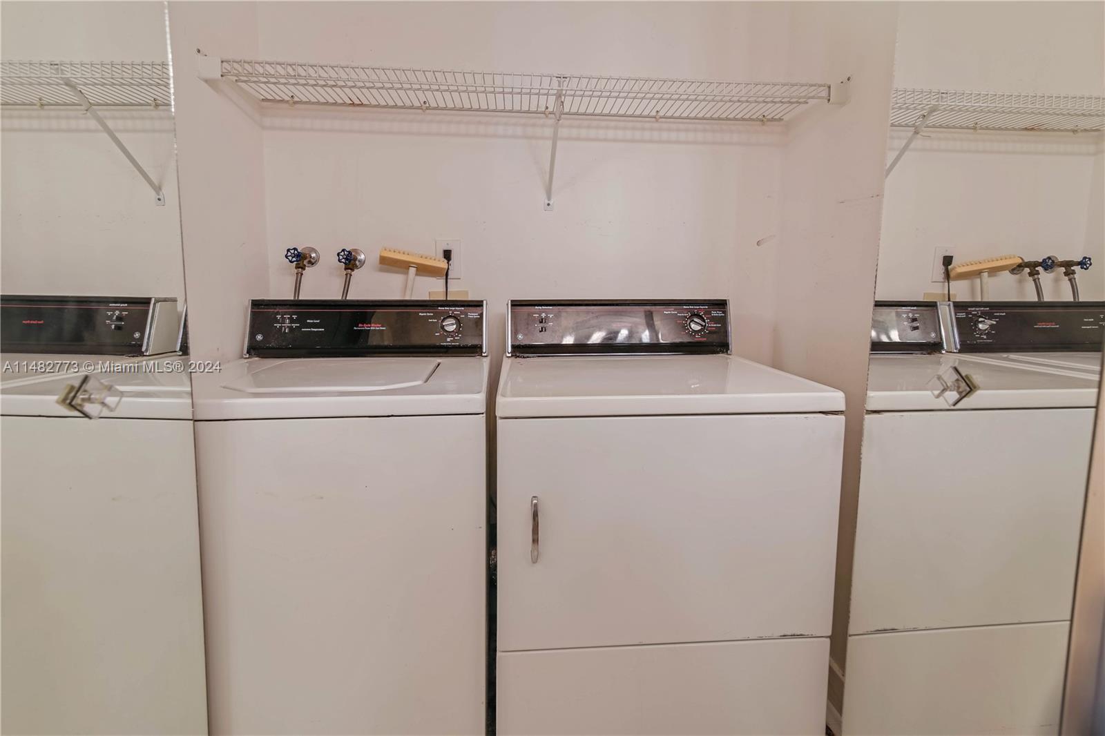 3530 Mystic Pointe Dr # 914
AVENTURA