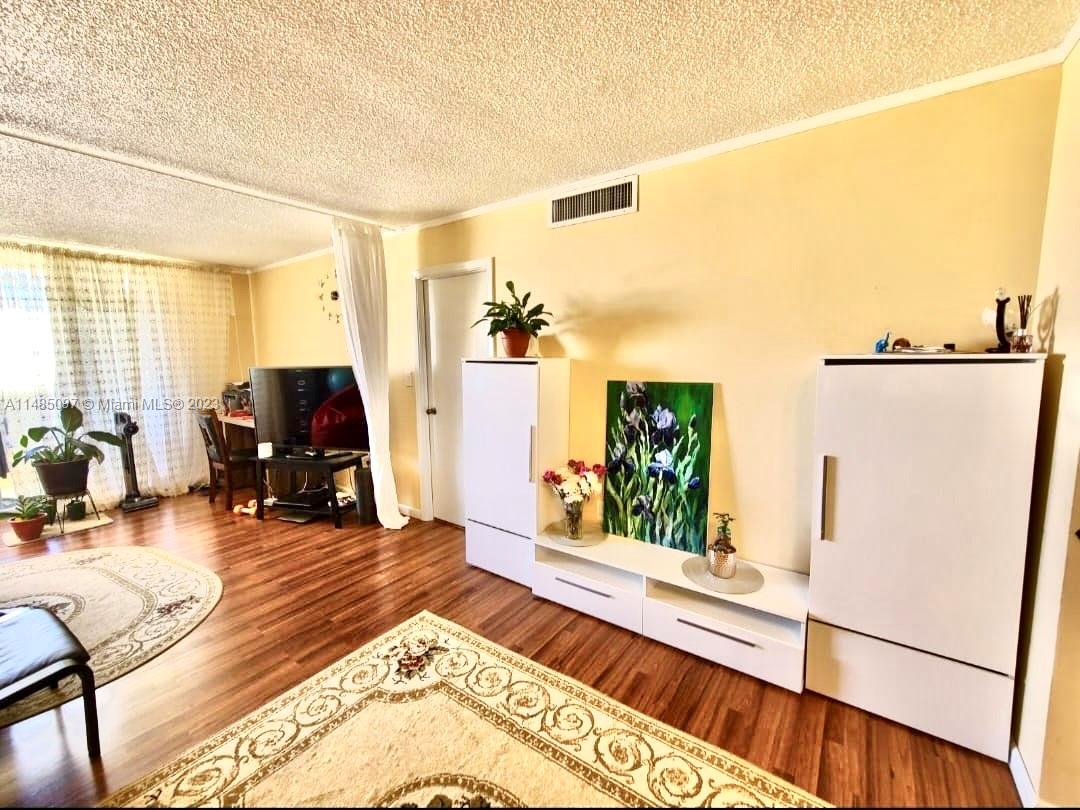 1833 S Ocean Dr 1407, Hallandale Beach, Florida 33009, 2 Bedrooms Bedrooms, ,2 BathroomsBathrooms,Residential,For Sale,1833 S Ocean Dr 1407,A11485097