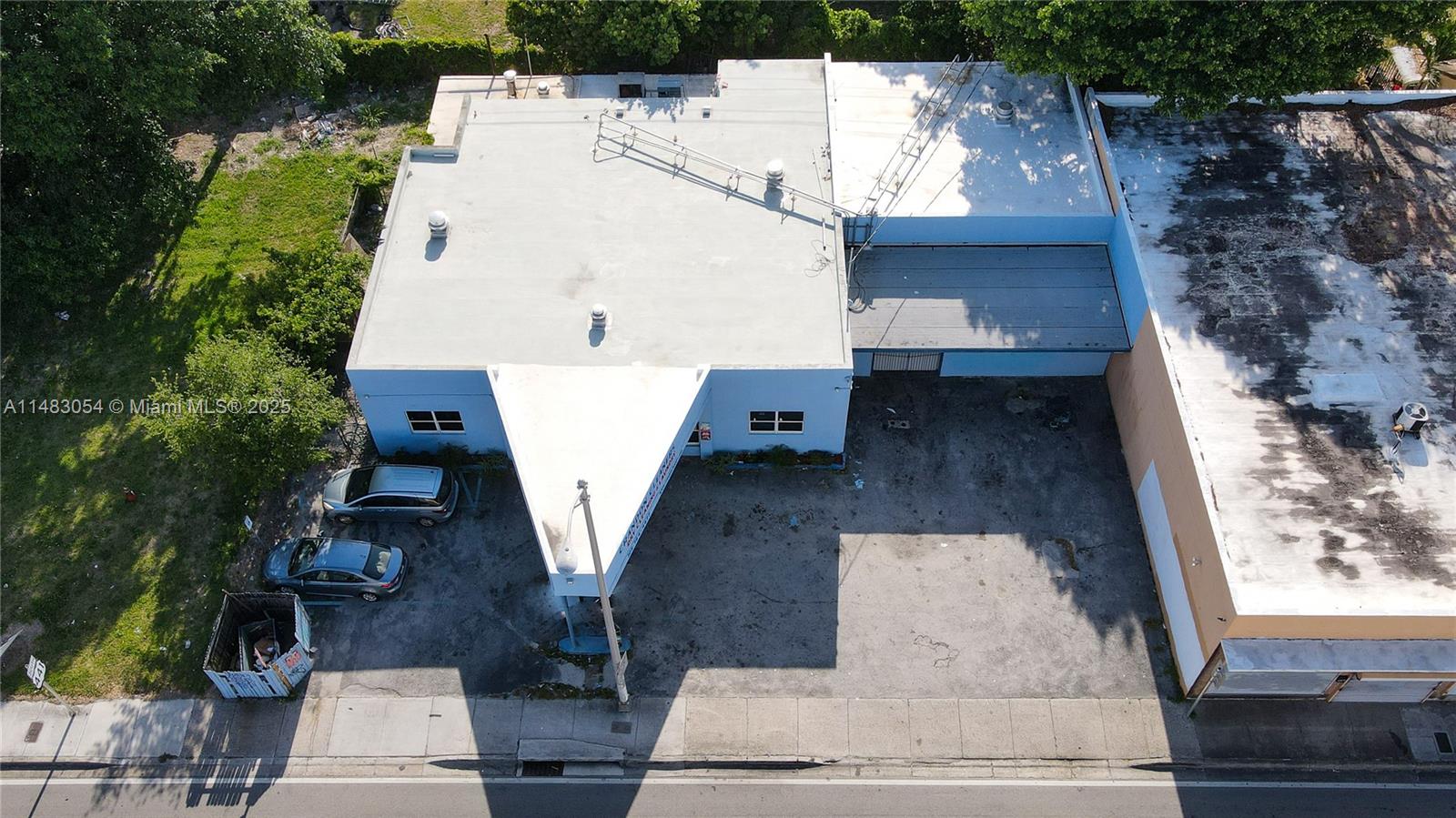 5222 NW 7th Ave, Miami, Florida 33127, ,Commercialsale,For Sale,5222 NW 7th Ave,A11483054