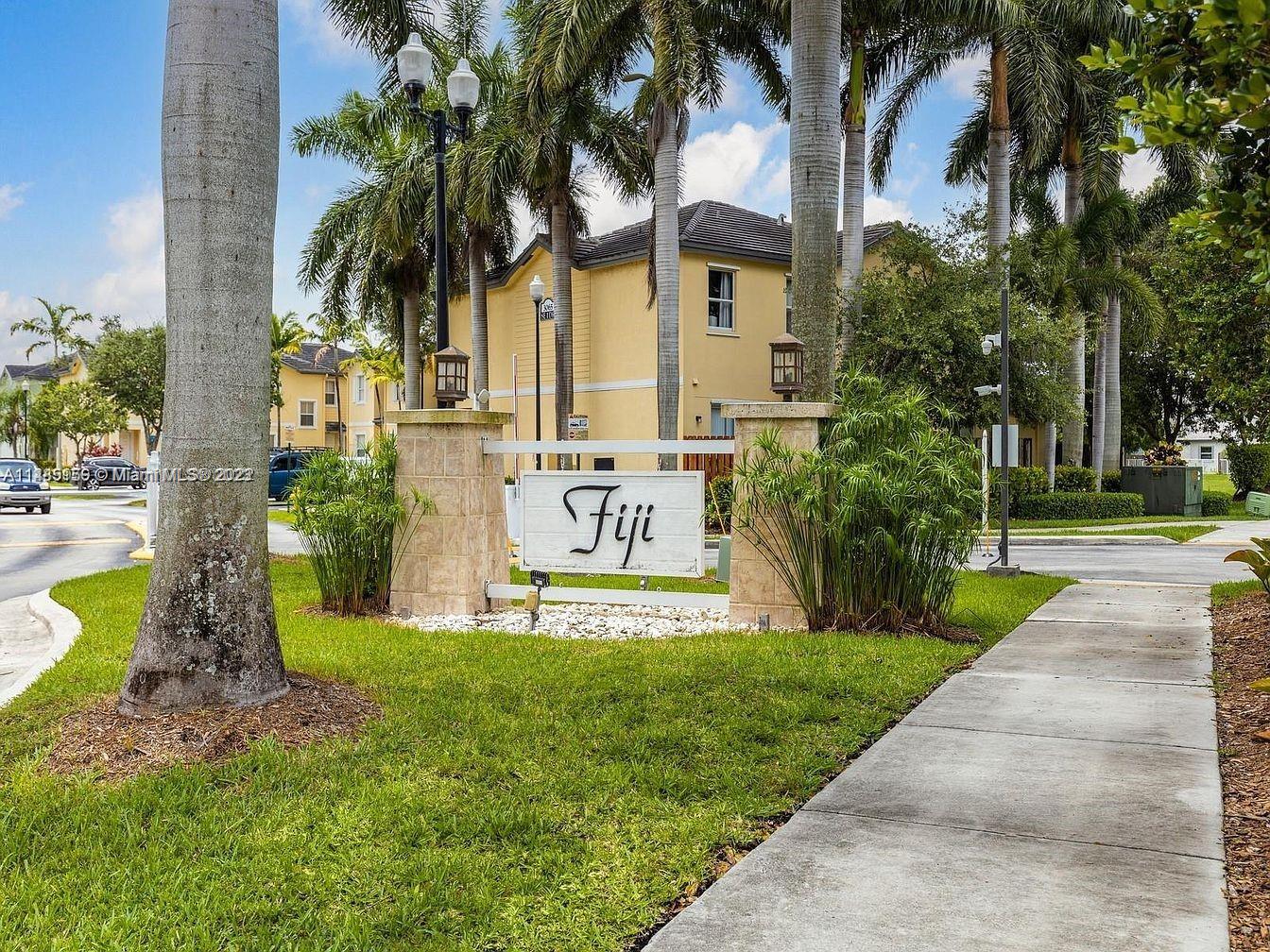 112 SE 28th Ter #13 For Sale A11485156, FL