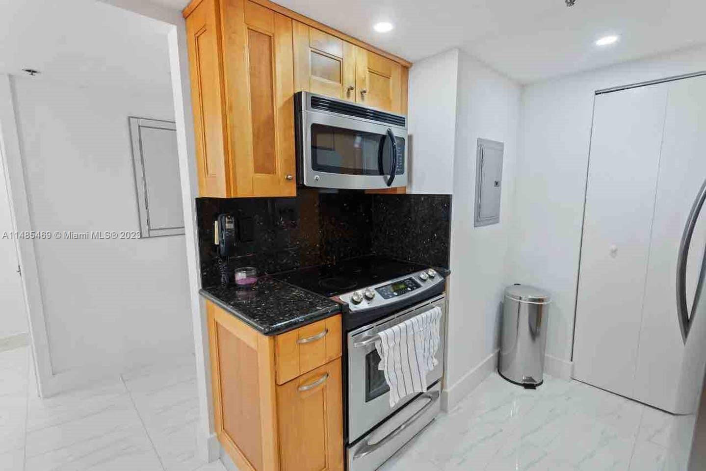 1717 N Bayshore Dr C-4037, Miami, Florida 33132, 1 Bedroom Bedrooms, ,1 BathroomBathrooms,Residentiallease,For Rent,1717 N Bayshore Dr C-4037,A11485469