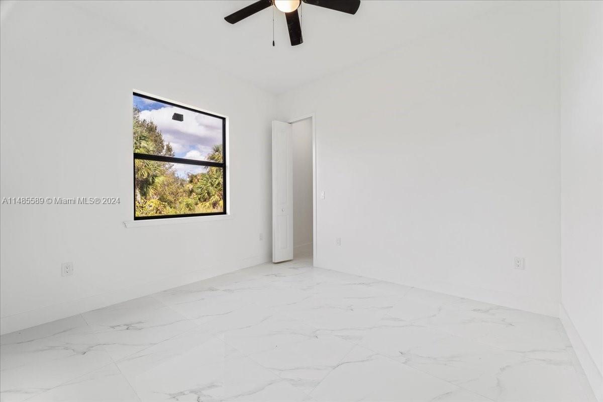 Listing Photo 24
