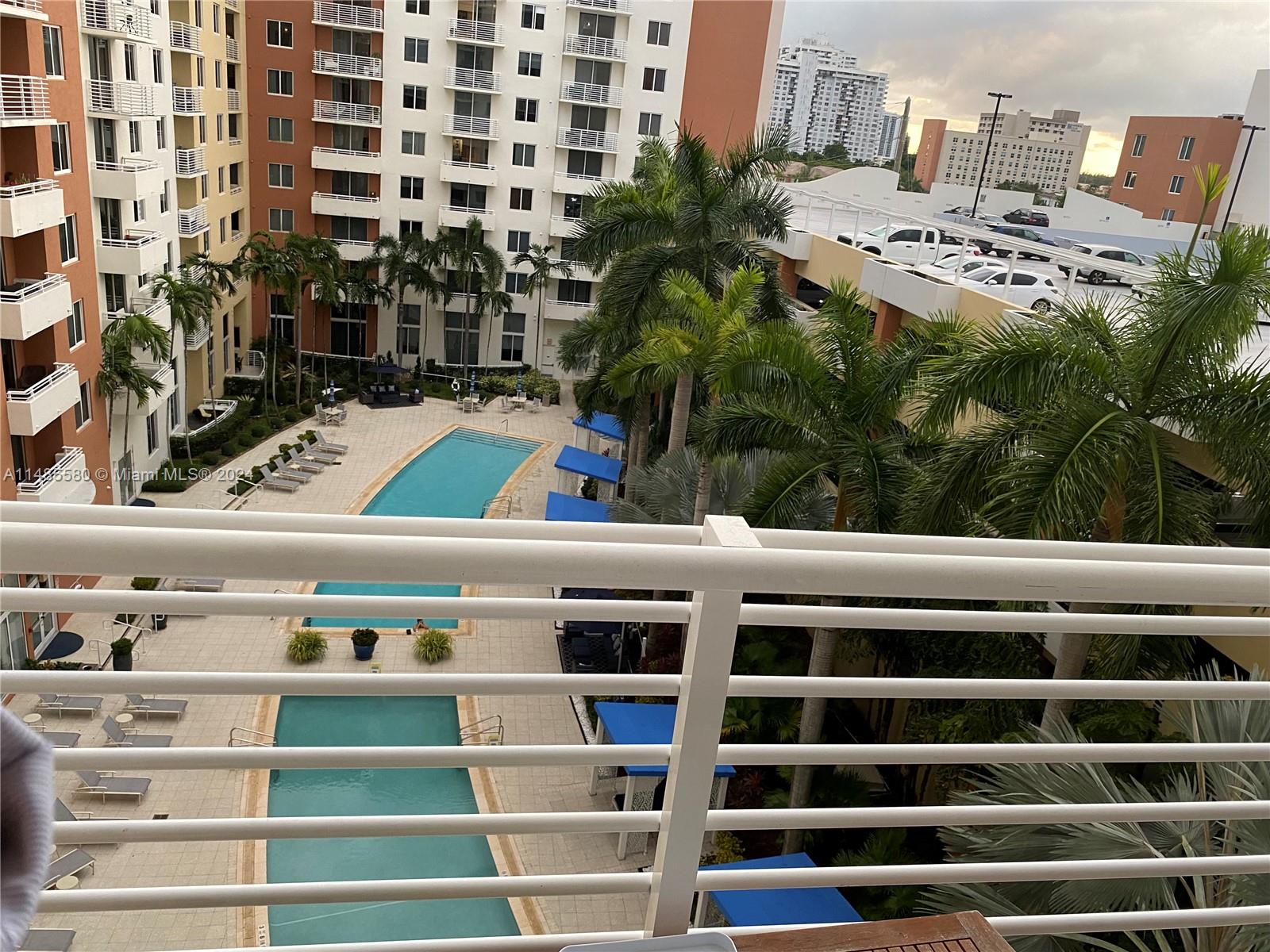 18800 NE 29th Ave 629, Aventura, Florida 33180, 2 Bedrooms Bedrooms, ,2 BathroomsBathrooms,Residential,For Sale,18800 NE 29th Ave 629,A11485580