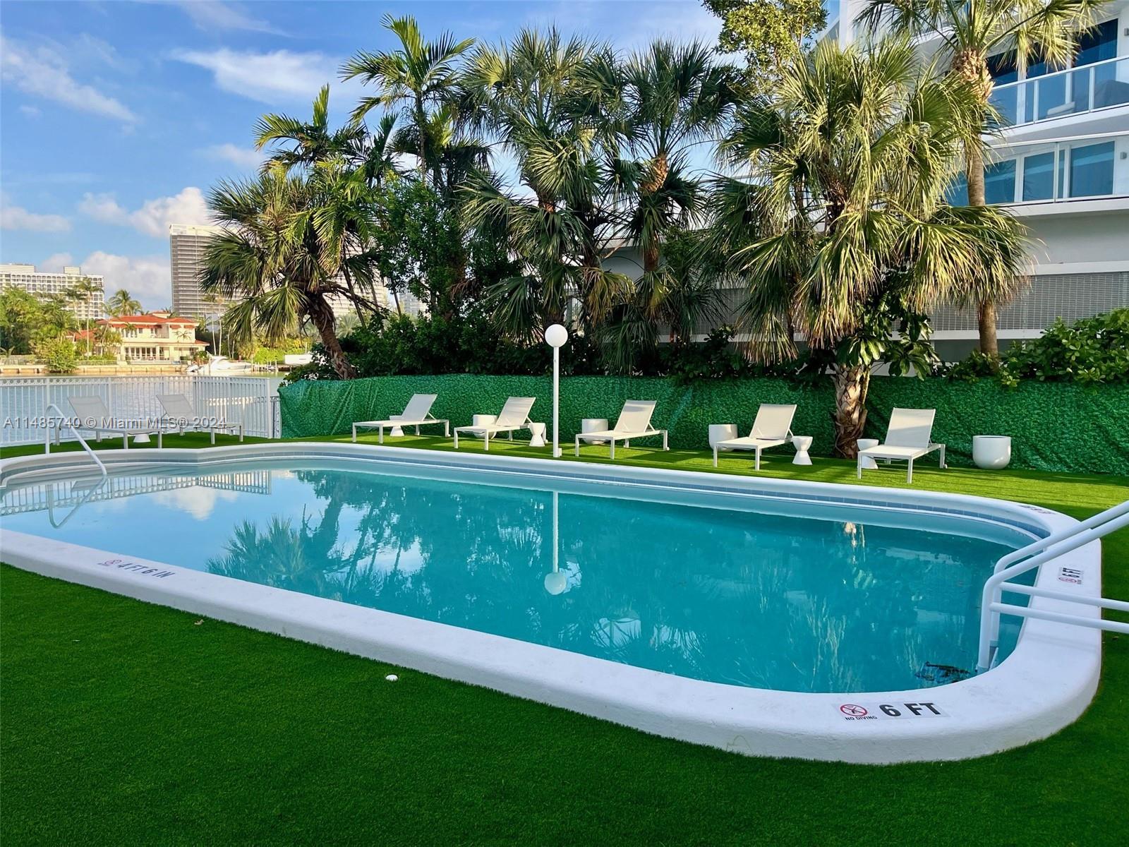 9881 E Bay Harbor Dr 304, Bay Harbor Islands, Florida 33154, 1 Bedroom Bedrooms, ,1 BathroomBathrooms,Residentiallease,For Rent,9881 E Bay Harbor Dr 304,A11485740