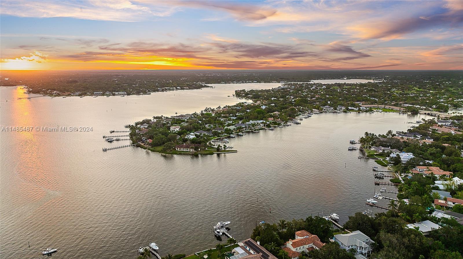 19020 Point Dr., Tequesta, FL, 33469 United States, 5 Bedrooms Bedrooms, ,5 BathroomsBathrooms,Residential,For Sale,Point Dr.,A11485487