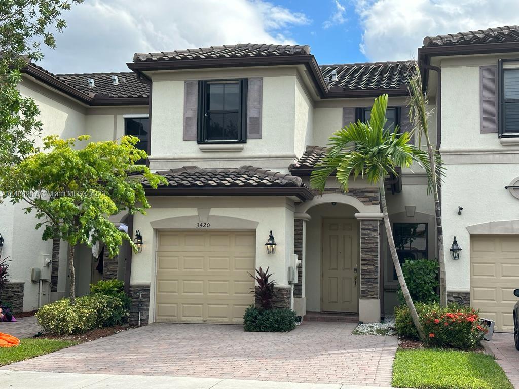 3420 W 92nd Pl  For Sale A11484907, FL