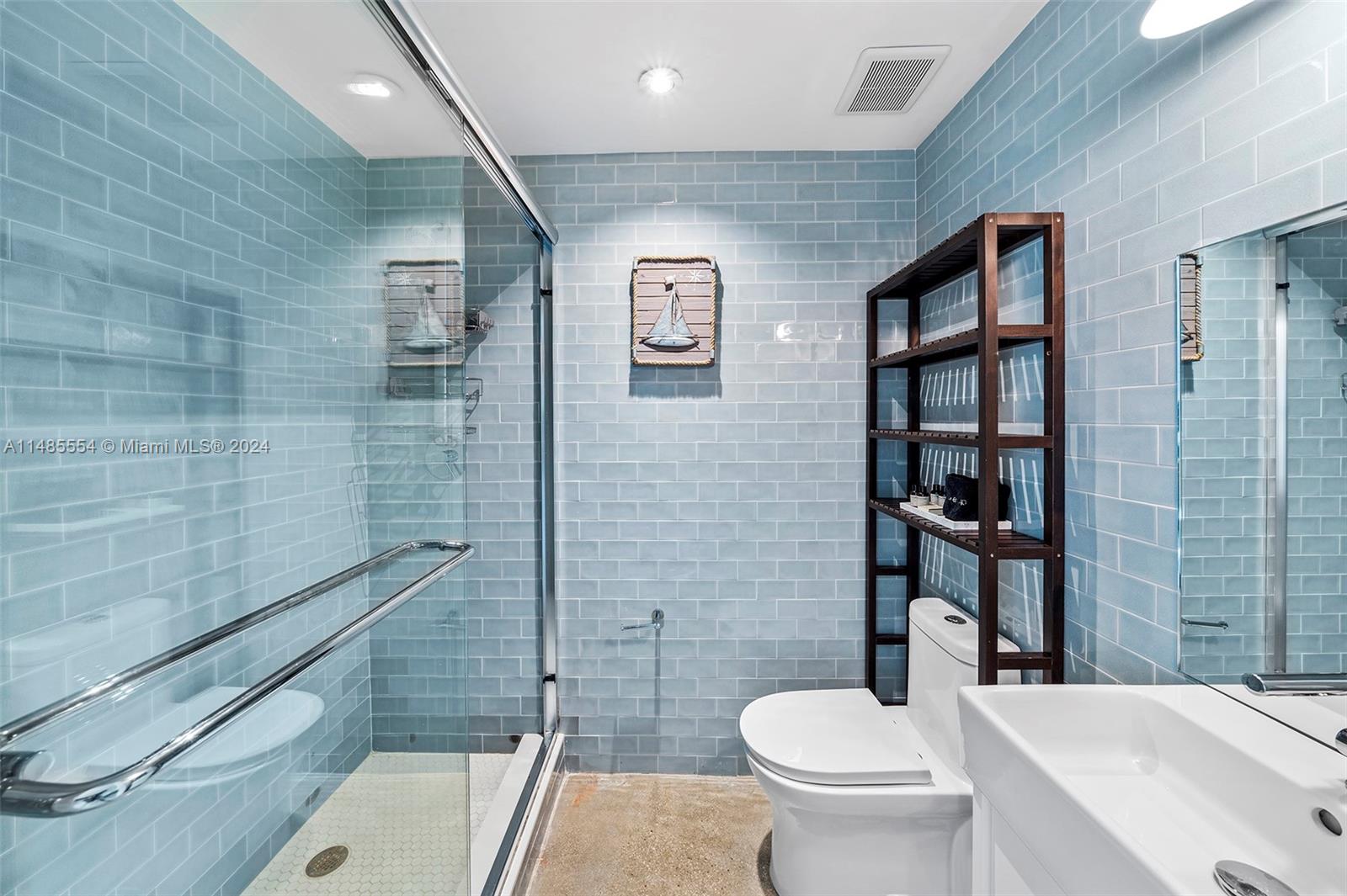 1000 NE Little River Dr, Miami, Florida 33138, 6 Bedrooms Bedrooms, ,6 BathroomsBathrooms,Residential,For Sale,1000 NE Little River Dr,A11485554