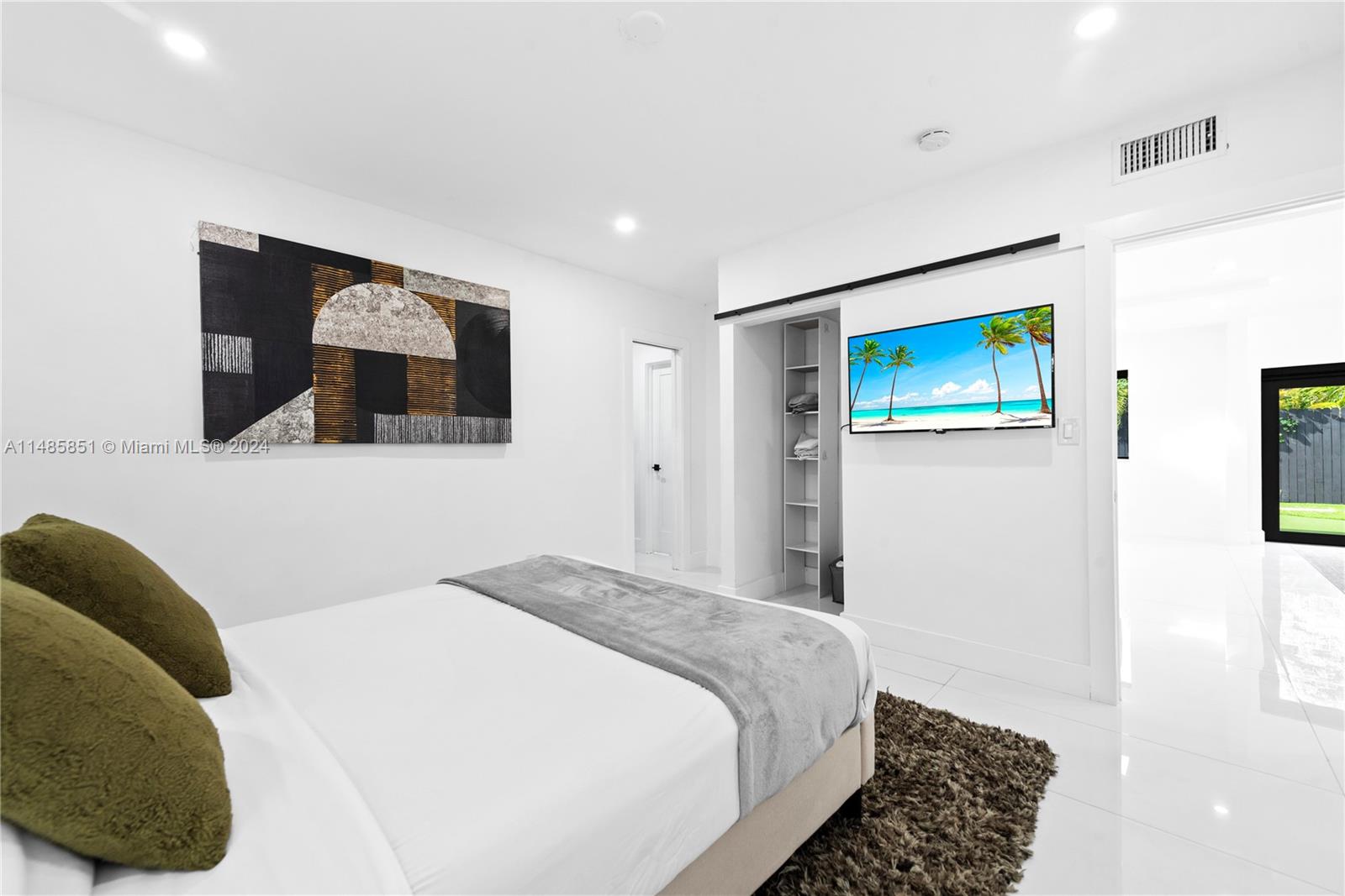 941 NE 83rd St, Miami, Florida 33138, 4 Bedrooms Bedrooms, ,3 BathroomsBathrooms,Residentiallease,For Rent,941 NE 83rd St,A11485851