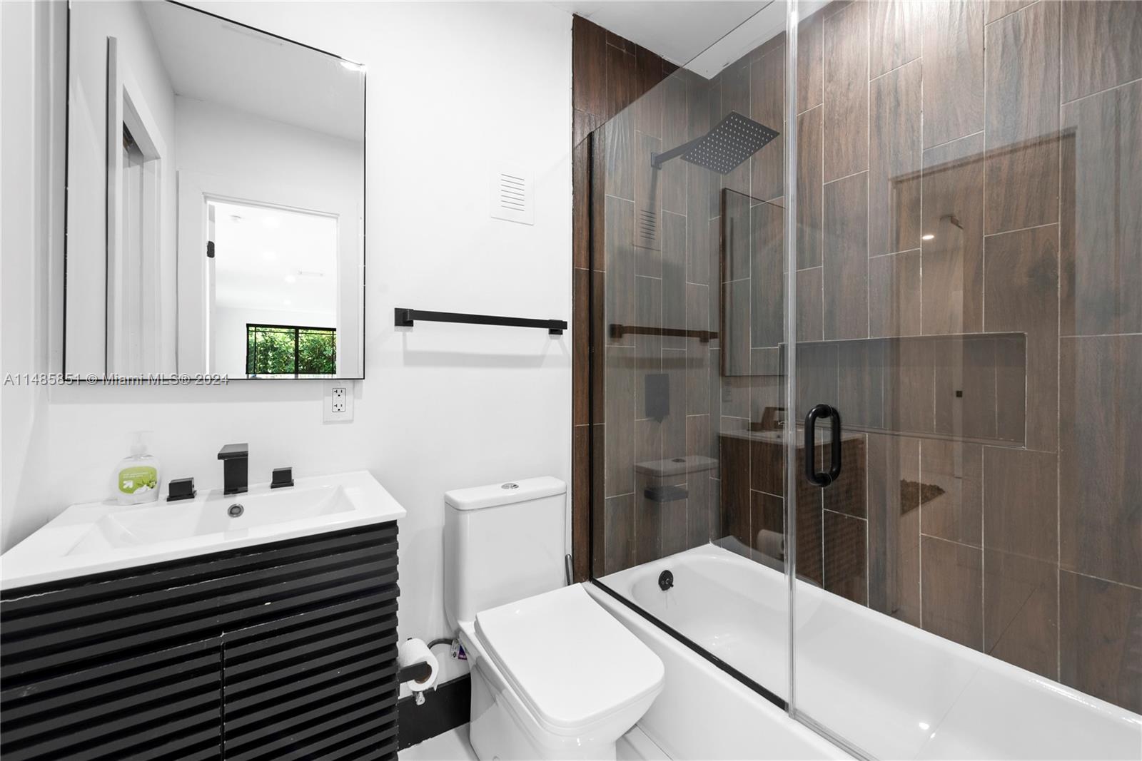 941 NE 83rd St, Miami, Florida 33138, 4 Bedrooms Bedrooms, ,3 BathroomsBathrooms,Residentiallease,For Rent,941 NE 83rd St,A11485851