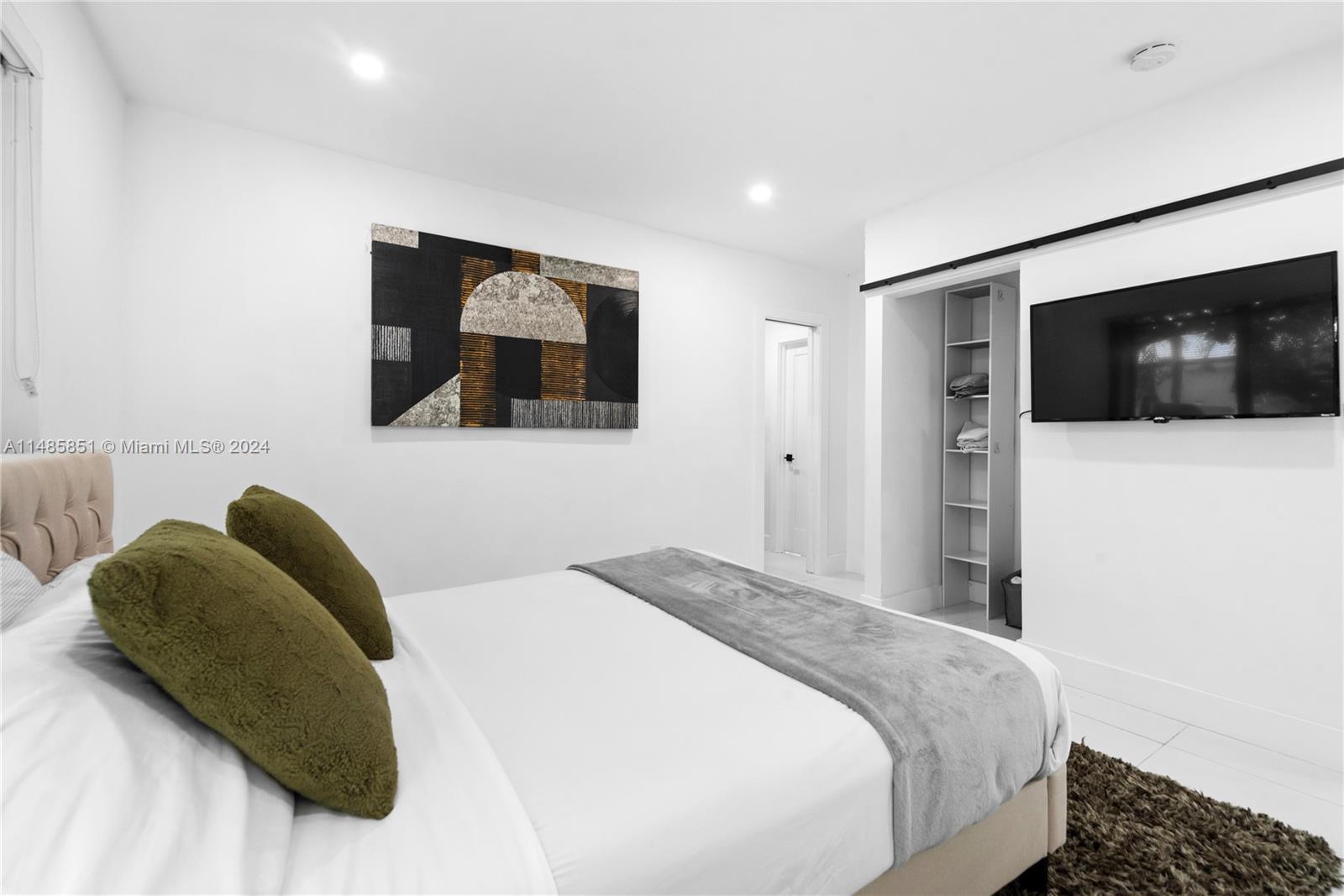 941 NE 83rd St, Miami, Florida 33138, 4 Bedrooms Bedrooms, ,3 BathroomsBathrooms,Residentiallease,For Rent,941 NE 83rd St,A11485851