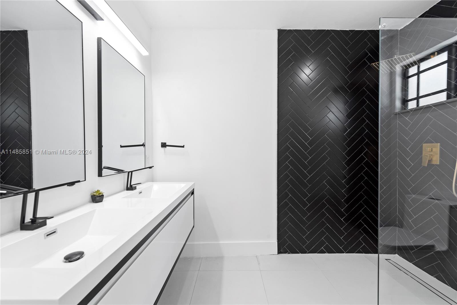 941 NE 83rd St, Miami, Florida 33138, 4 Bedrooms Bedrooms, ,3 BathroomsBathrooms,Residentiallease,For Rent,941 NE 83rd St,A11485851