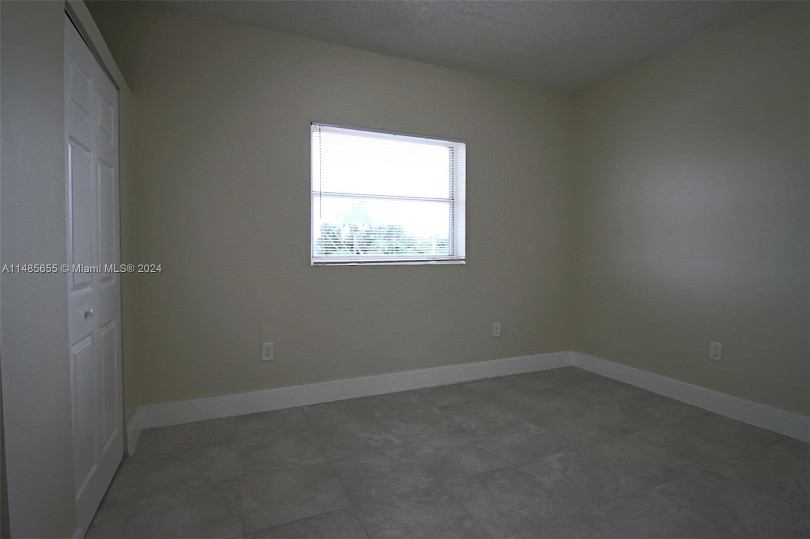 Upstairs Unit 3