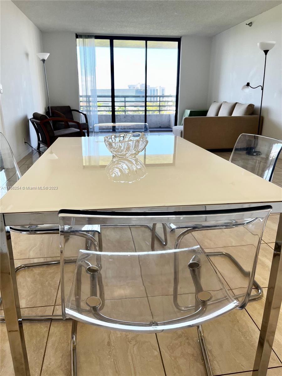 3300 NE 191st St 905, Aventura, Florida 33180, 2 Bedrooms Bedrooms, ,2 BathroomsBathrooms,Residentiallease,For Rent,3300 NE 191st St 905,A11486254