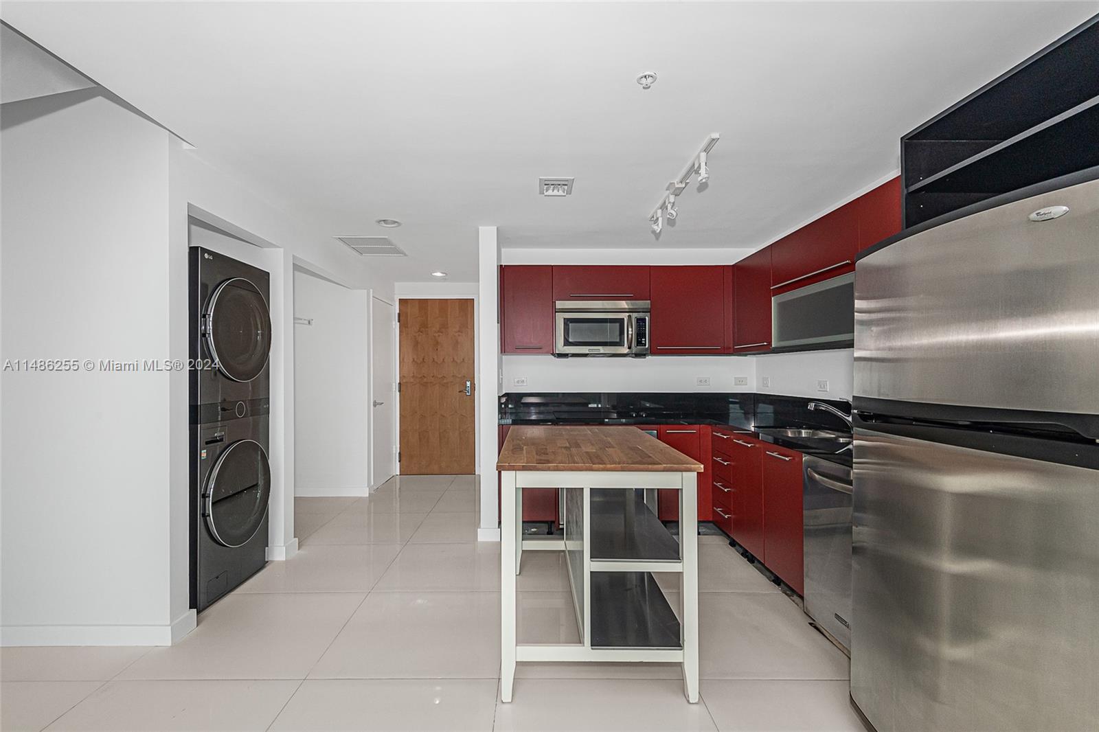 253 NE 2nd St 432, Miami, Florida 33132, 1 Bedroom Bedrooms, ,1 BathroomBathrooms,Residential,For Sale,253 NE 2nd St 432,A11486255