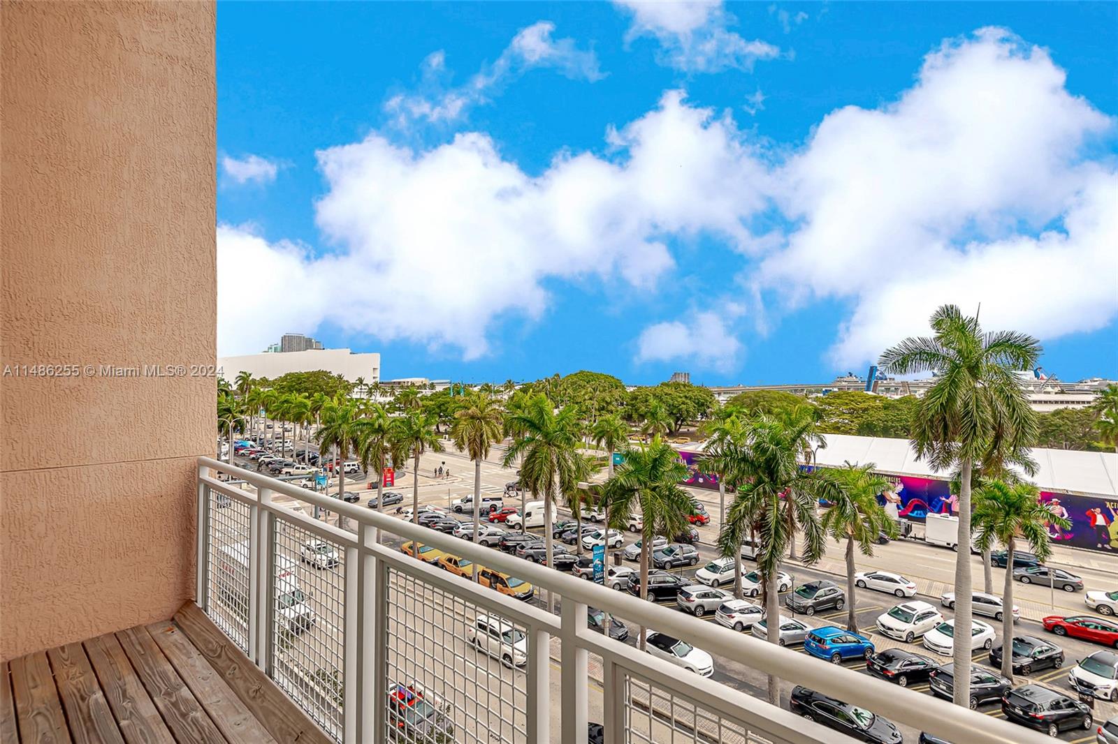 253 NE 2nd St 432, Miami, Florida 33132, 1 Bedroom Bedrooms, ,1 BathroomBathrooms,Residential,For Sale,253 NE 2nd St 432,A11486255