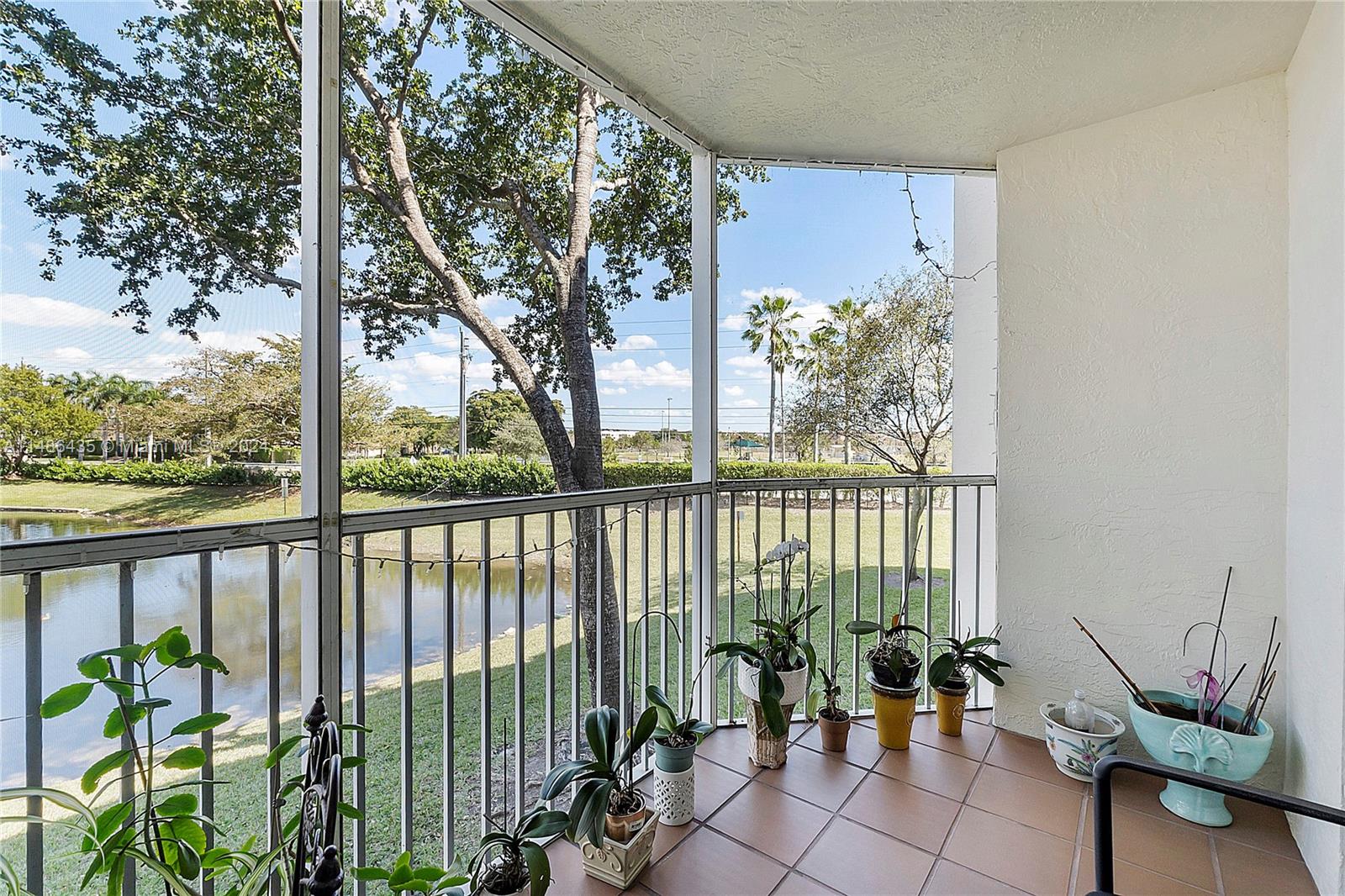 7763 Southampton Ter 213, Tamarac, Florida 33321, 2 Bedrooms Bedrooms, ,2 BathroomsBathrooms,Residential,For Sale,7763 Southampton Ter 213,A11486435