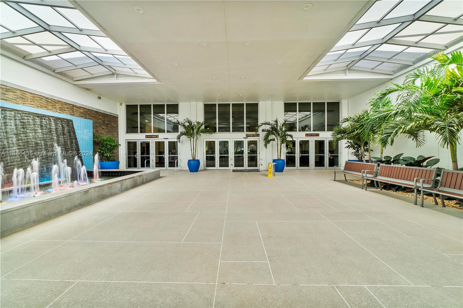 7763 Southampton Ter 213, Tamarac, Florida 33321, 2 Bedrooms Bedrooms, ,2 BathroomsBathrooms,Residential,For Sale,7763 Southampton Ter 213,A11486435