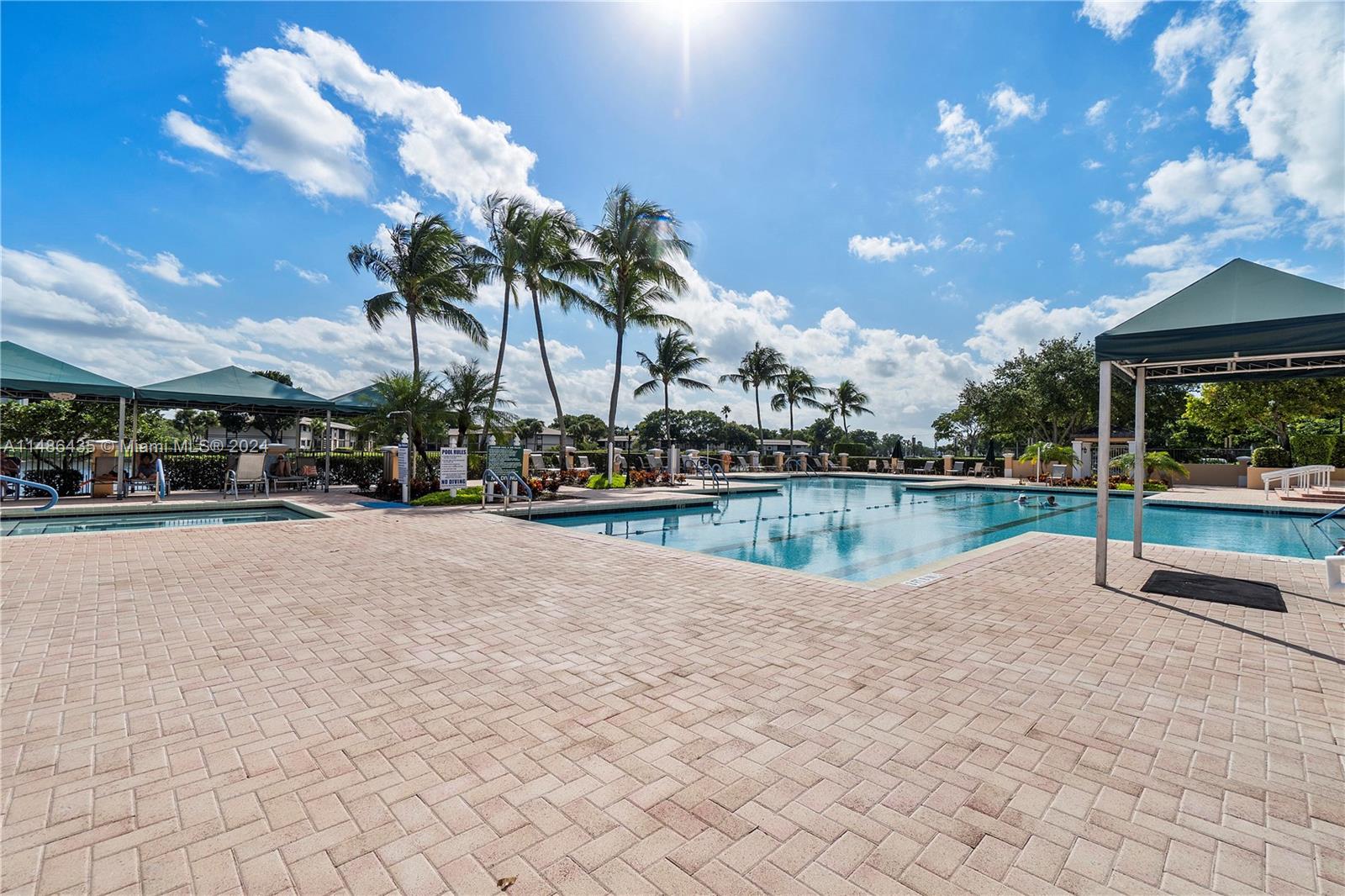 7763 Southampton Ter 213, Tamarac, Florida 33321, 2 Bedrooms Bedrooms, ,2 BathroomsBathrooms,Residential,For Sale,7763 Southampton Ter 213,A11486435