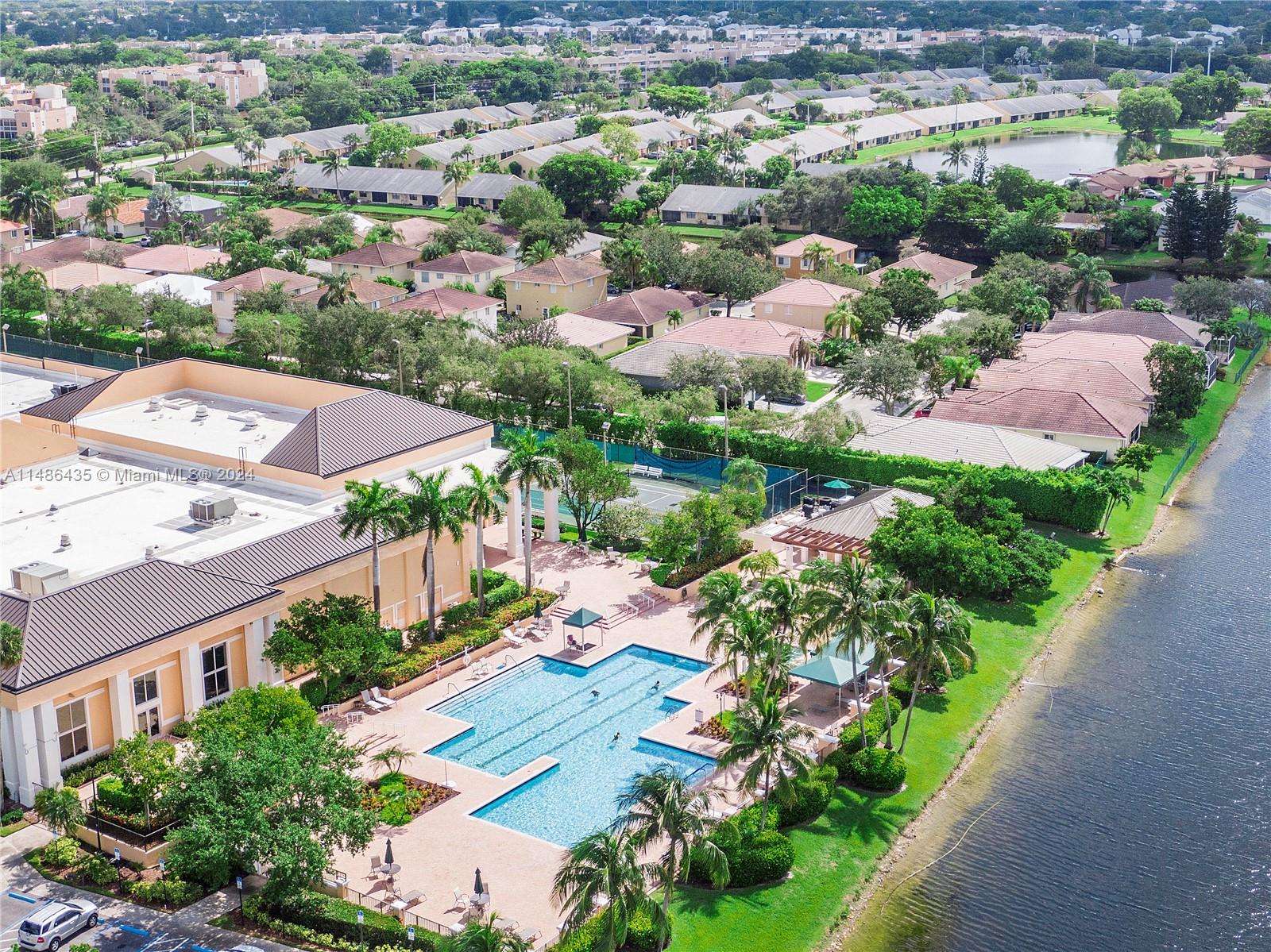 7763 Southampton Ter 213, Tamarac, Florida 33321, 2 Bedrooms Bedrooms, ,2 BathroomsBathrooms,Residential,For Sale,7763 Southampton Ter 213,A11486435