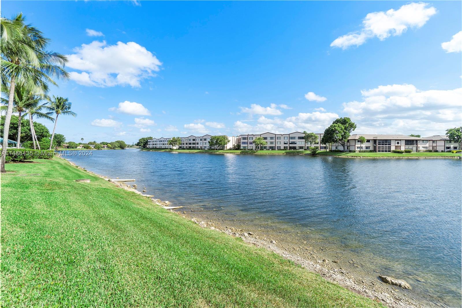 7763 Southampton Ter 213, Tamarac, Florida 33321, 2 Bedrooms Bedrooms, ,2 BathroomsBathrooms,Residential,For Sale,7763 Southampton Ter 213,A11486435