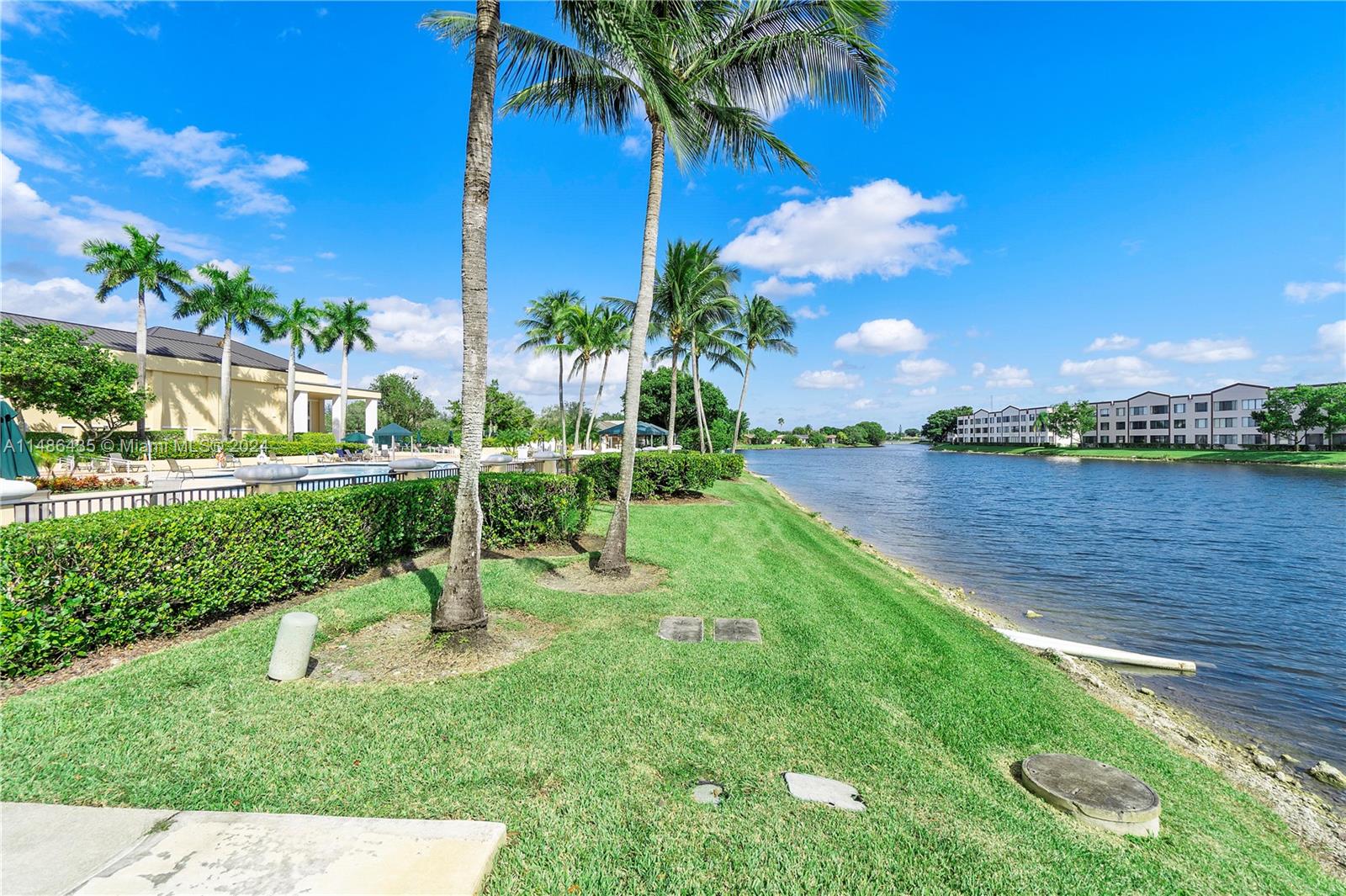 7763 Southampton Ter 213, Tamarac, Florida 33321, 2 Bedrooms Bedrooms, ,2 BathroomsBathrooms,Residential,For Sale,7763 Southampton Ter 213,A11486435