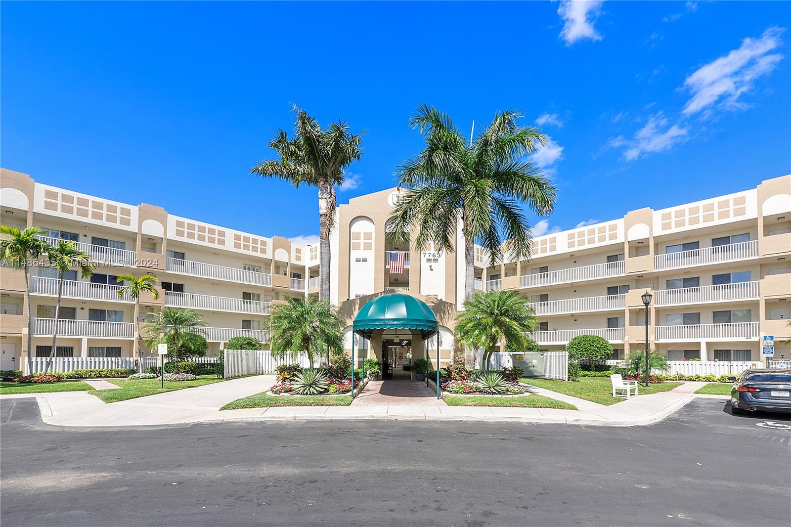 7763 Southampton Ter 213, Tamarac, Florida 33321, 2 Bedrooms Bedrooms, ,2 BathroomsBathrooms,Residential,For Sale,7763 Southampton Ter 213,A11486435