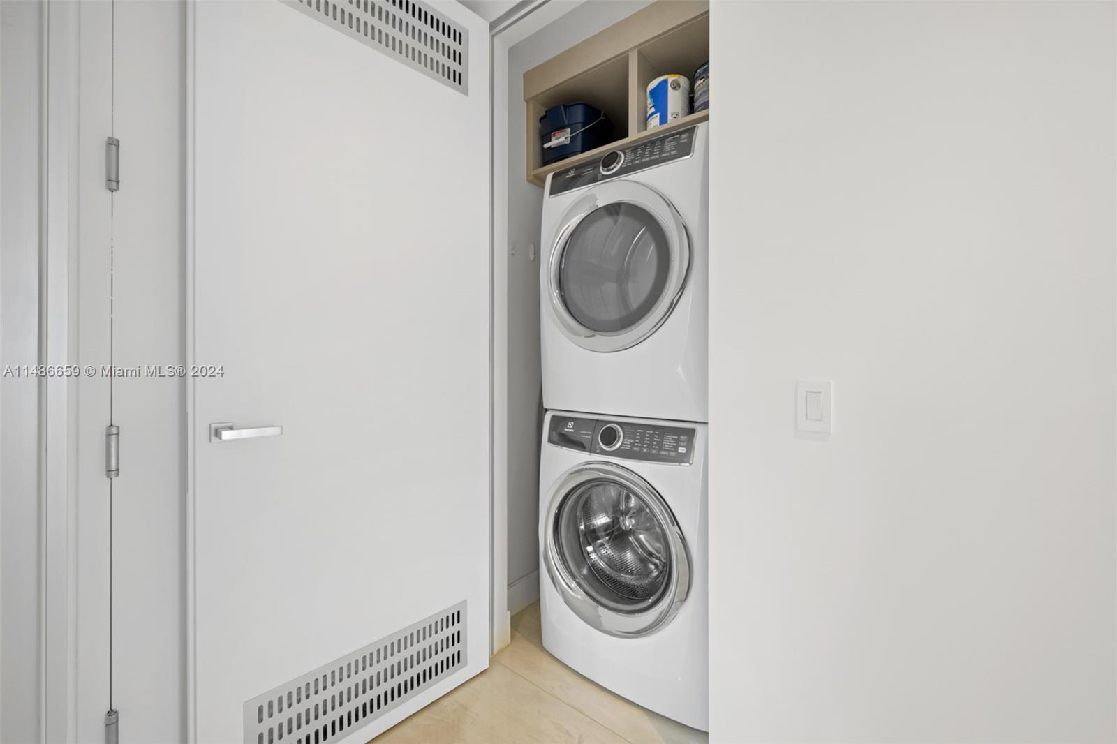 18975 Collins Ave, Sunny Isles Beach, FL, 33160 United States, 2 Bedrooms Bedrooms, ,2 BathroomsBathrooms,Residential,For Sale,Collins Ave,A11486659