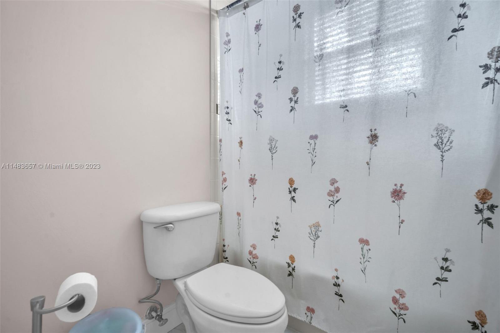 Listing Photo 17