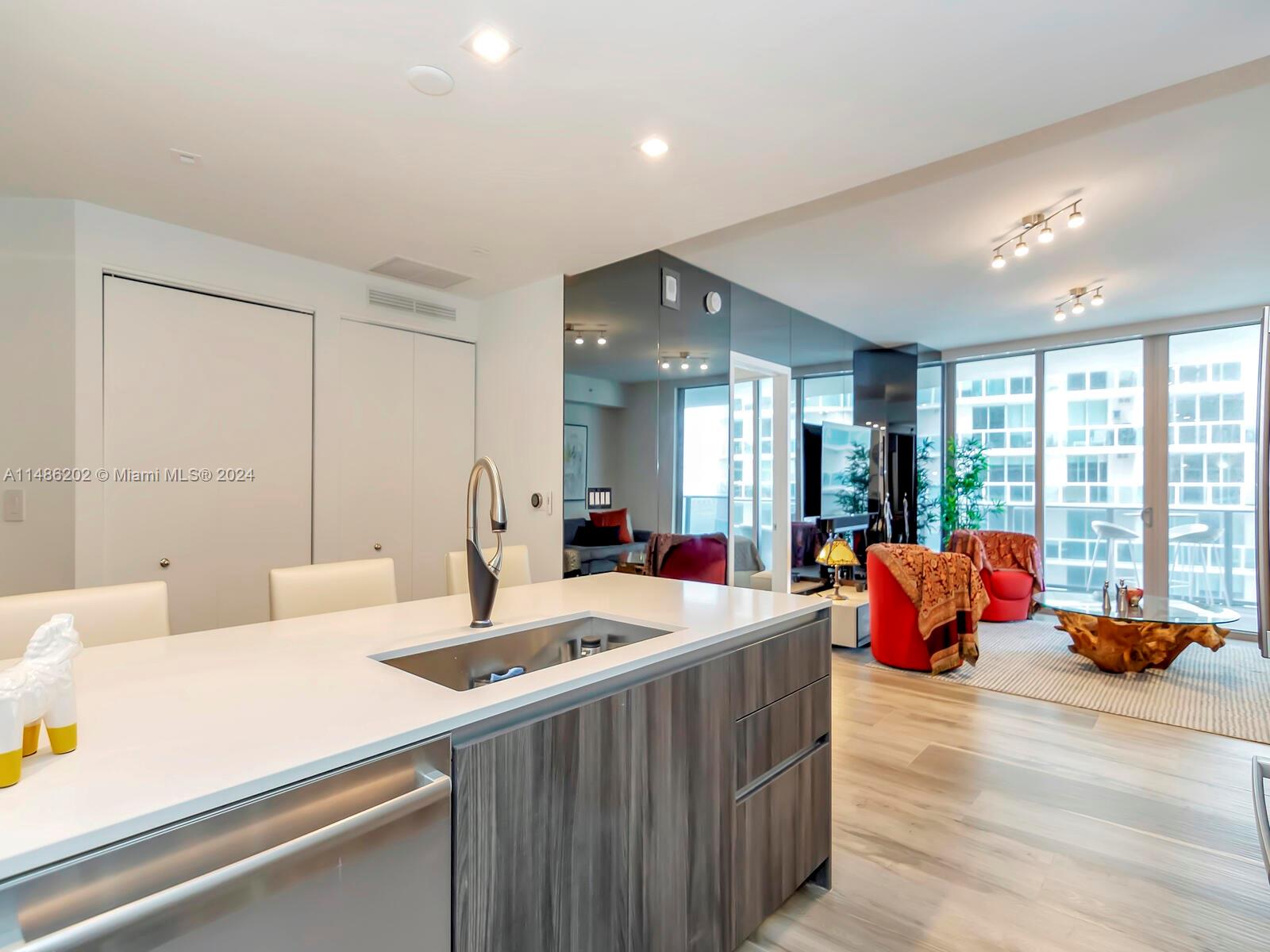 488 NE 18th St 2111, Miami, Florida 33132, 2 Bedrooms Bedrooms, ,3 BathroomsBathrooms,Residential,For Sale,488 NE 18th St 2111,A11486202