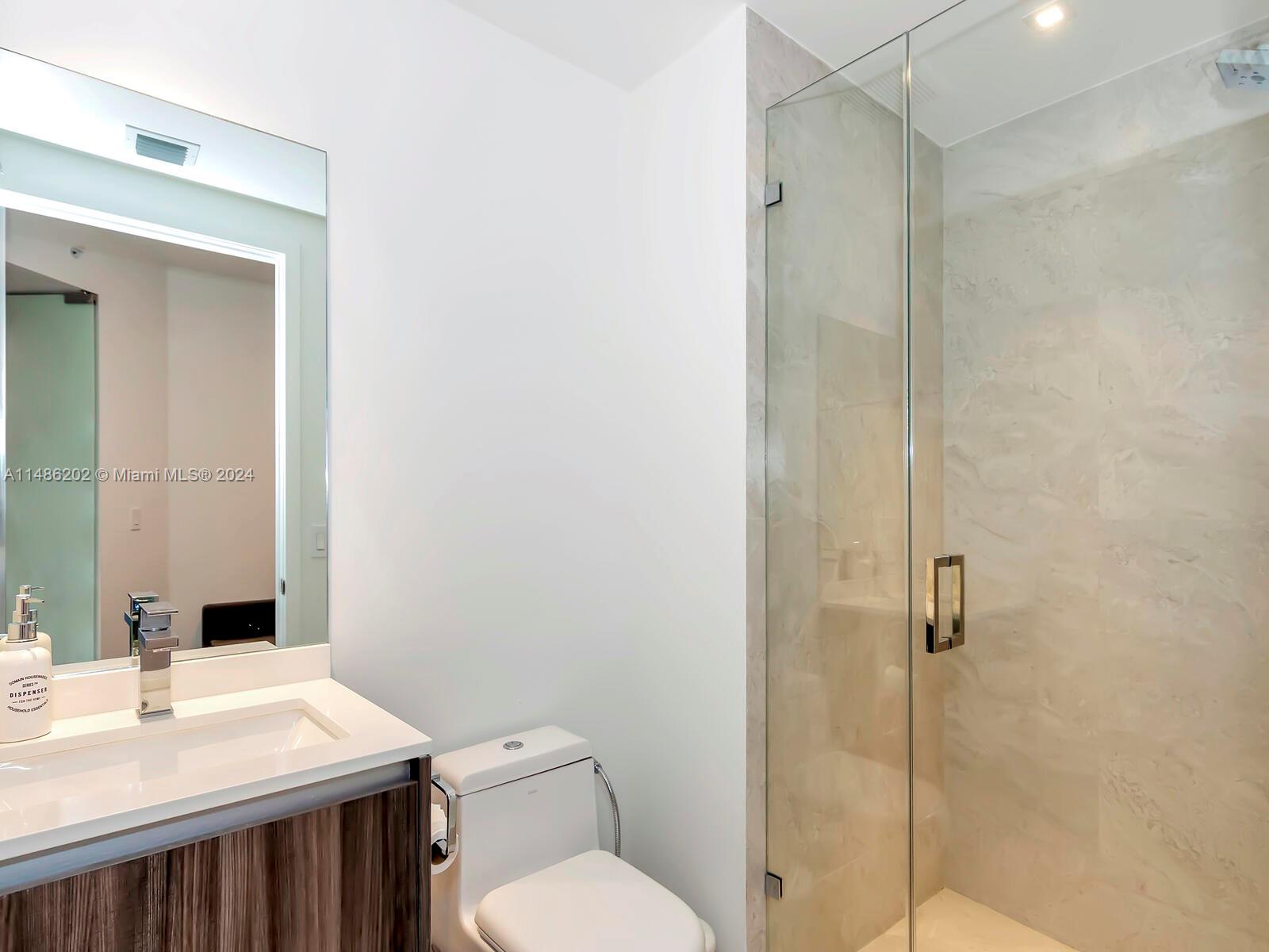488 NE 18th St 2111, Miami, Florida 33132, 2 Bedrooms Bedrooms, ,3 BathroomsBathrooms,Residential,For Sale,488 NE 18th St 2111,A11486202