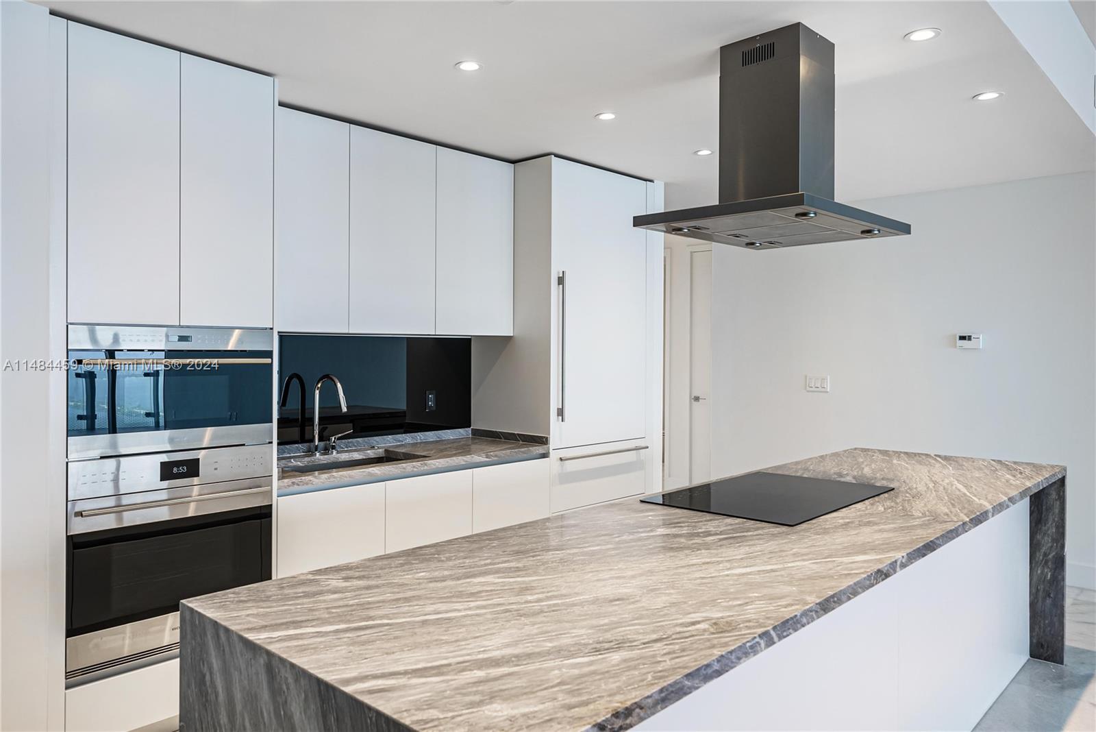 700 26th ter, Miami, FL, 33137 United States, 2 Bedrooms Bedrooms, ,3 BathroomsBathrooms,Residential,For Sale,26th ter,A11484459