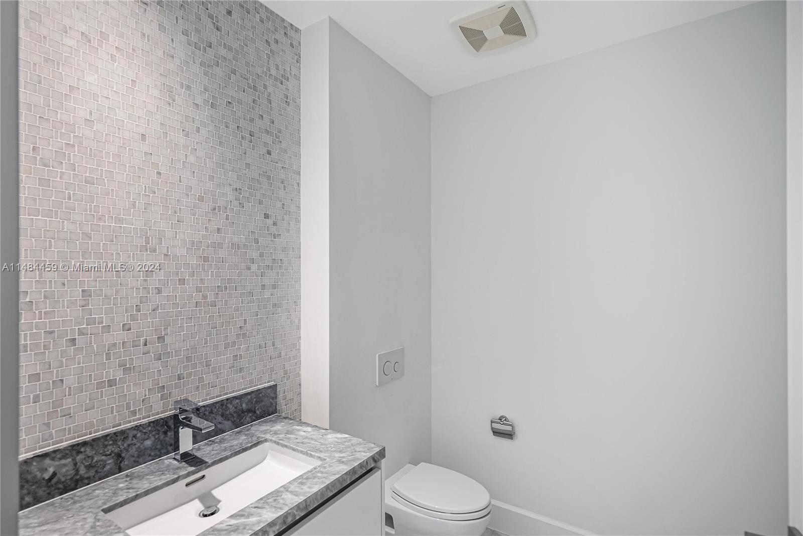 700 26th ter, Miami, FL, 33137 United States, 2 Bedrooms Bedrooms, ,3 BathroomsBathrooms,Residential,For Sale,26th ter,A11484459