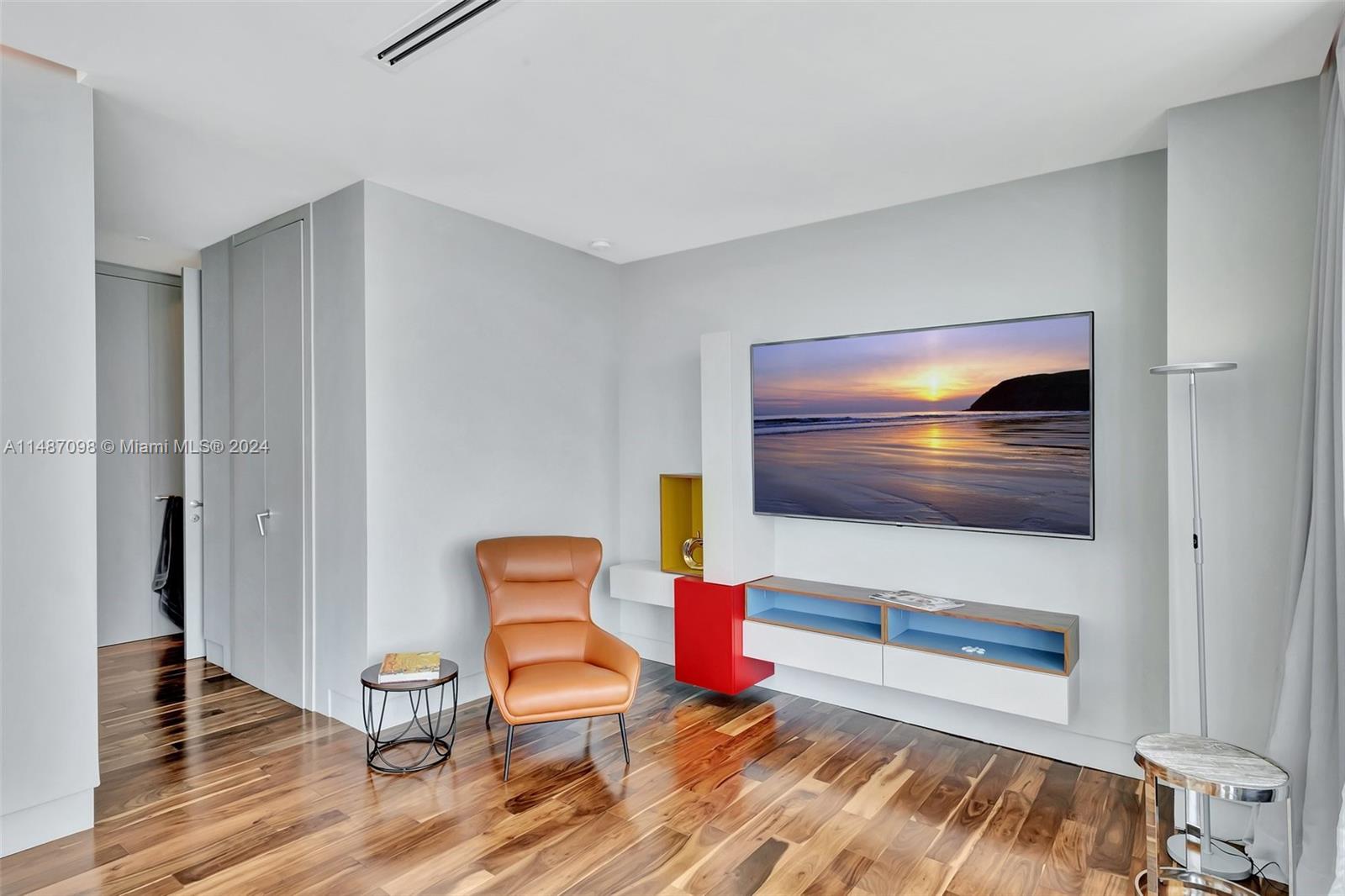 6799 Collins Ave 406, Miami Beach, Florida 33141, 3 Bedrooms Bedrooms, ,3 BathroomsBathrooms,Residential,For Sale,6799 Collins Ave 406,A11487098