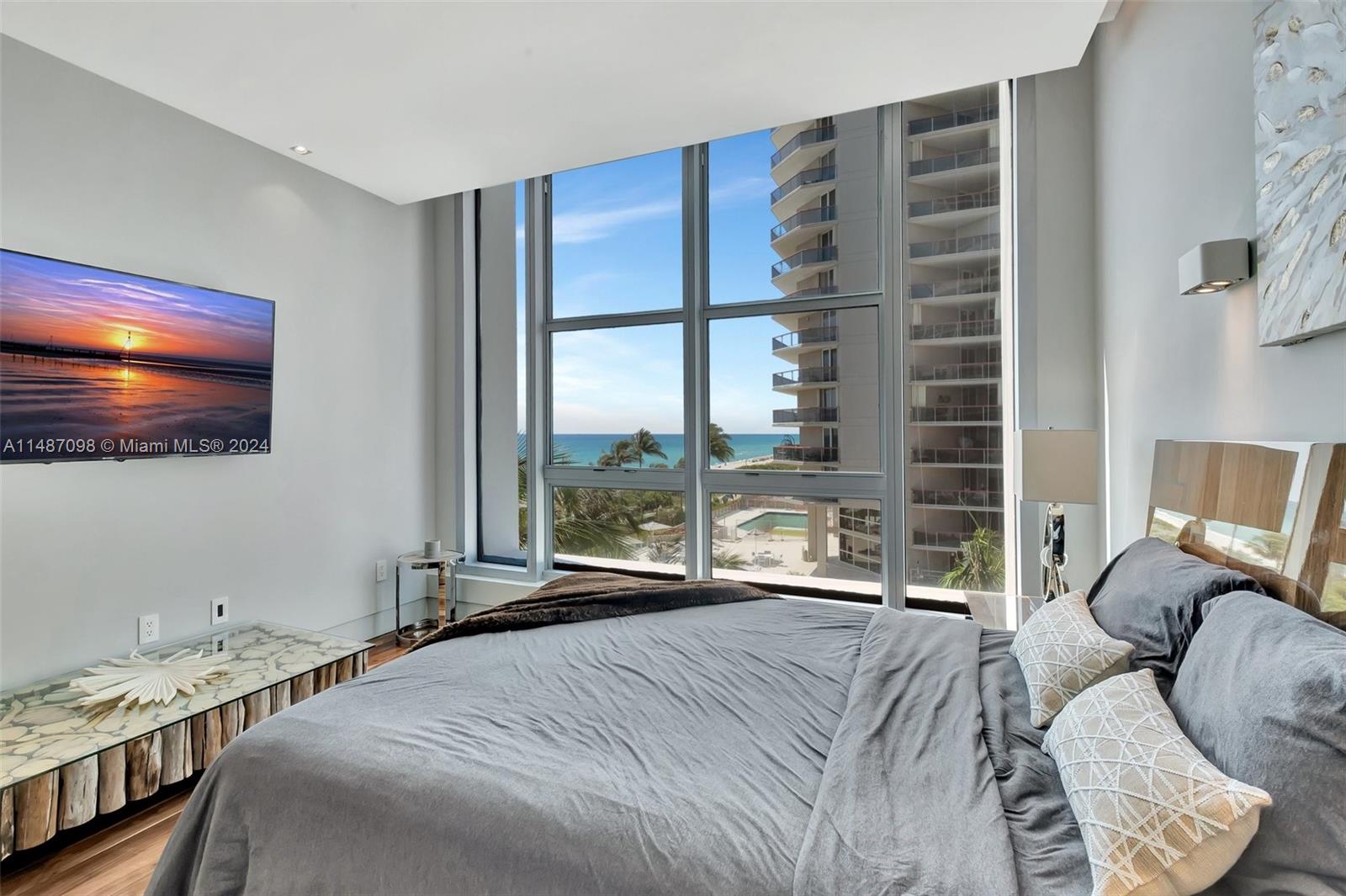 6799 Collins Ave 406, Miami Beach, Florida 33141, 3 Bedrooms Bedrooms, ,3 BathroomsBathrooms,Residential,For Sale,6799 Collins Ave 406,A11487098