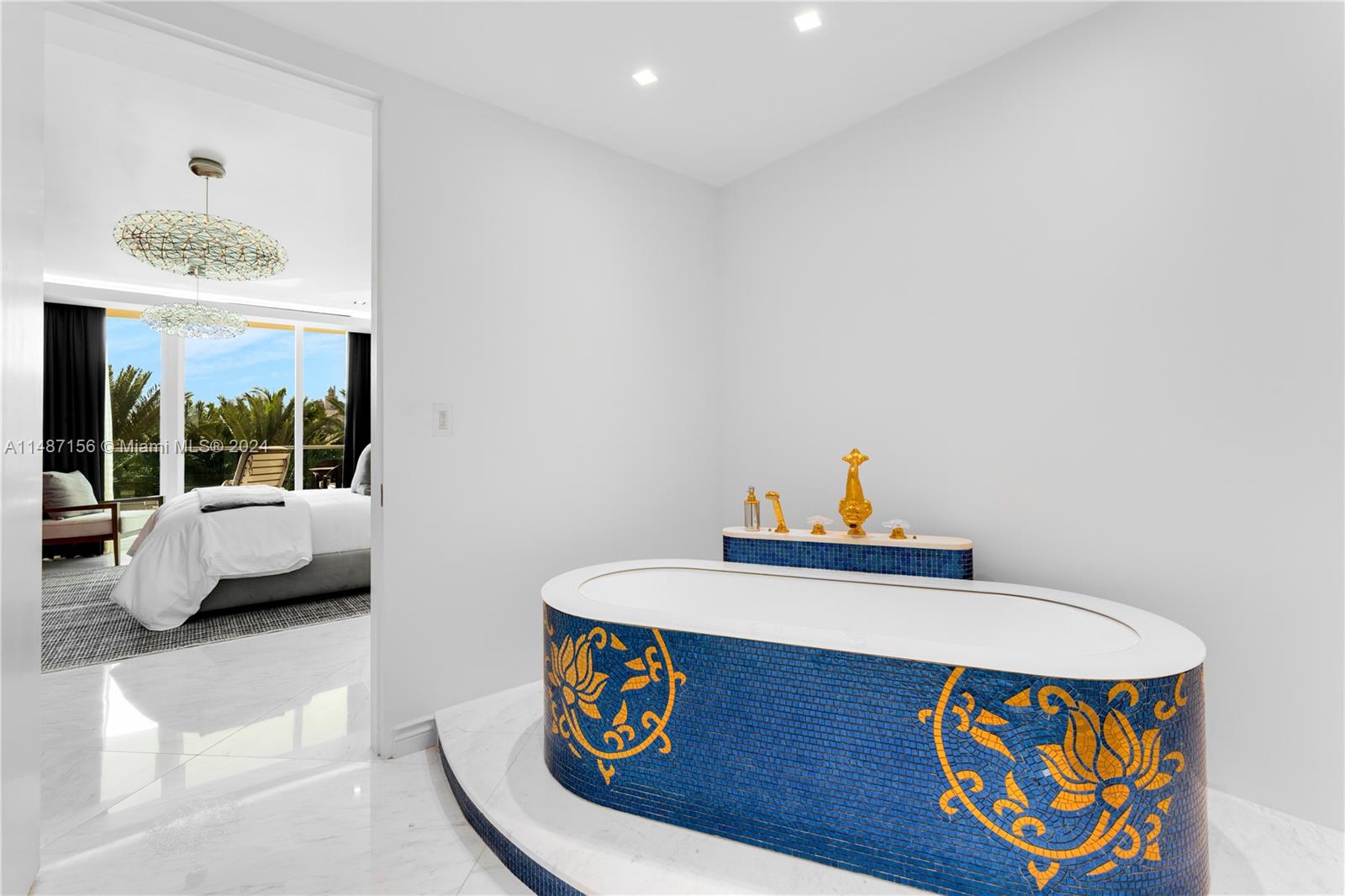 1455 Ocean Dr, Miami Beach, FL, 33139 United States, 3 Bedrooms Bedrooms, ,4 BathroomsBathrooms,Residential,For Sale,Ocean Dr,A11487156