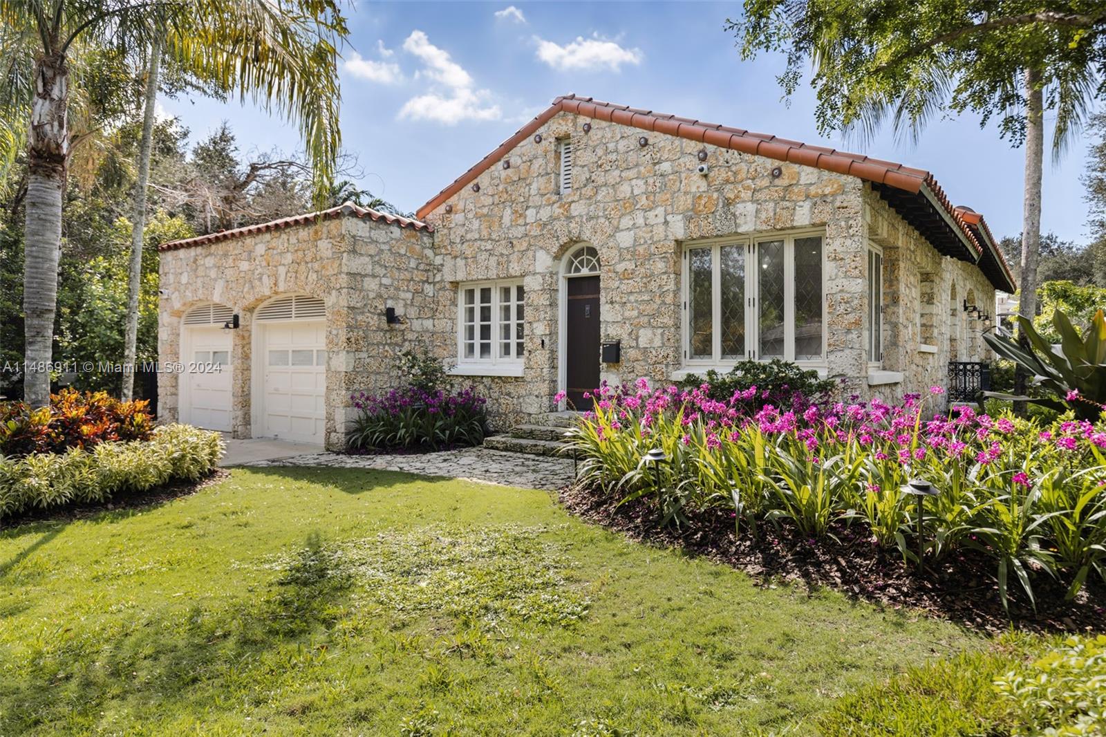 3903 Granada Blvd, Coral Gables, FL, 33134 United States, 3 Bedrooms Bedrooms, ,3 BathroomsBathrooms,Residential,For Sale,Granada Blvd,A11486911