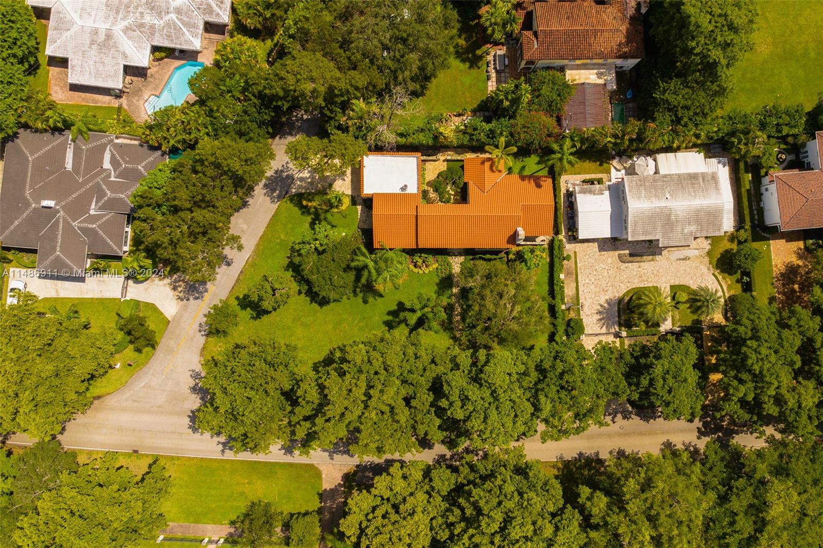 3903 Granada Blvd, Coral Gables, FL, 33134 United States, 3 Bedrooms Bedrooms, ,3 BathroomsBathrooms,Residential,For Sale,Granada Blvd,A11486911