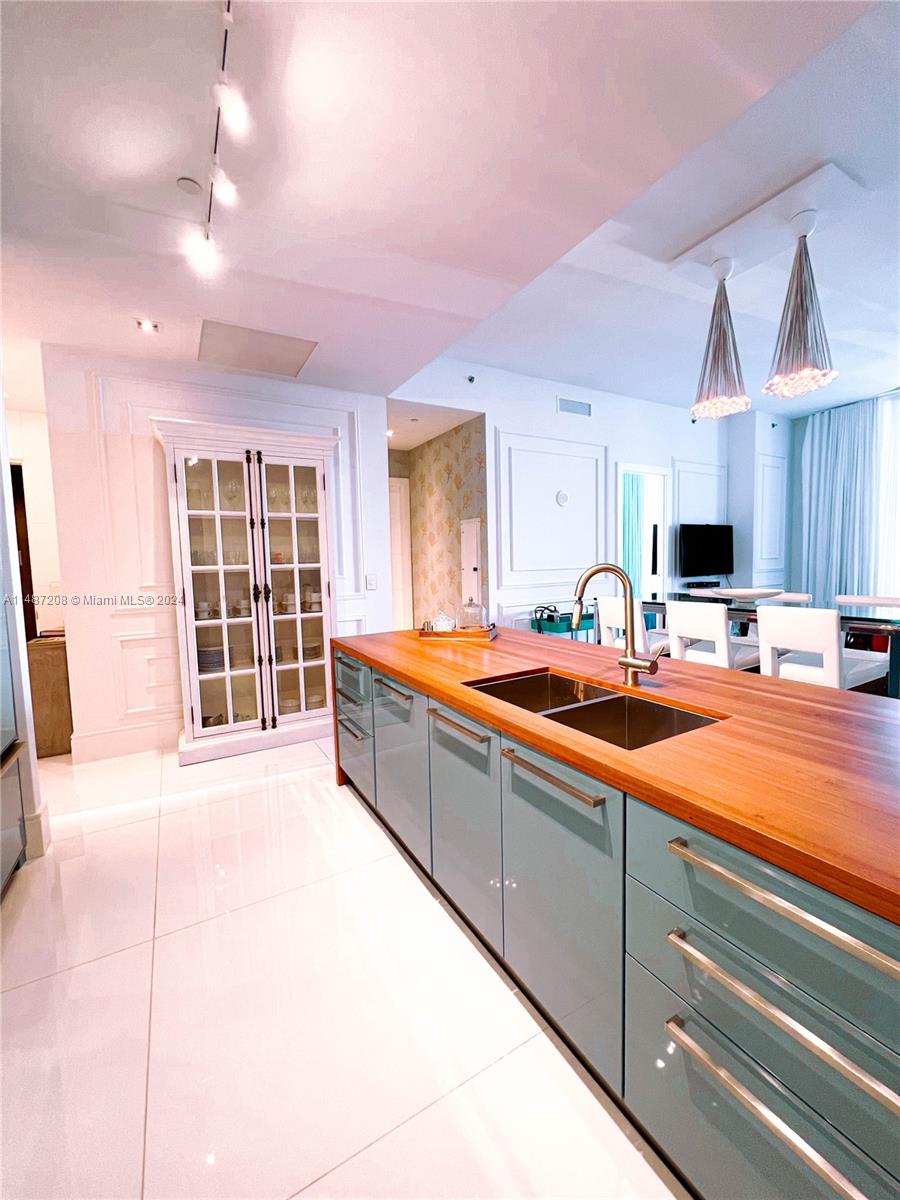 15811 Collins Ave 3302, Sunny Isles Beach, Florida 33160, 3 Bedrooms Bedrooms, ,3 BathroomsBathrooms,Residential,For Sale,15811 Collins Ave 3302,A11487208